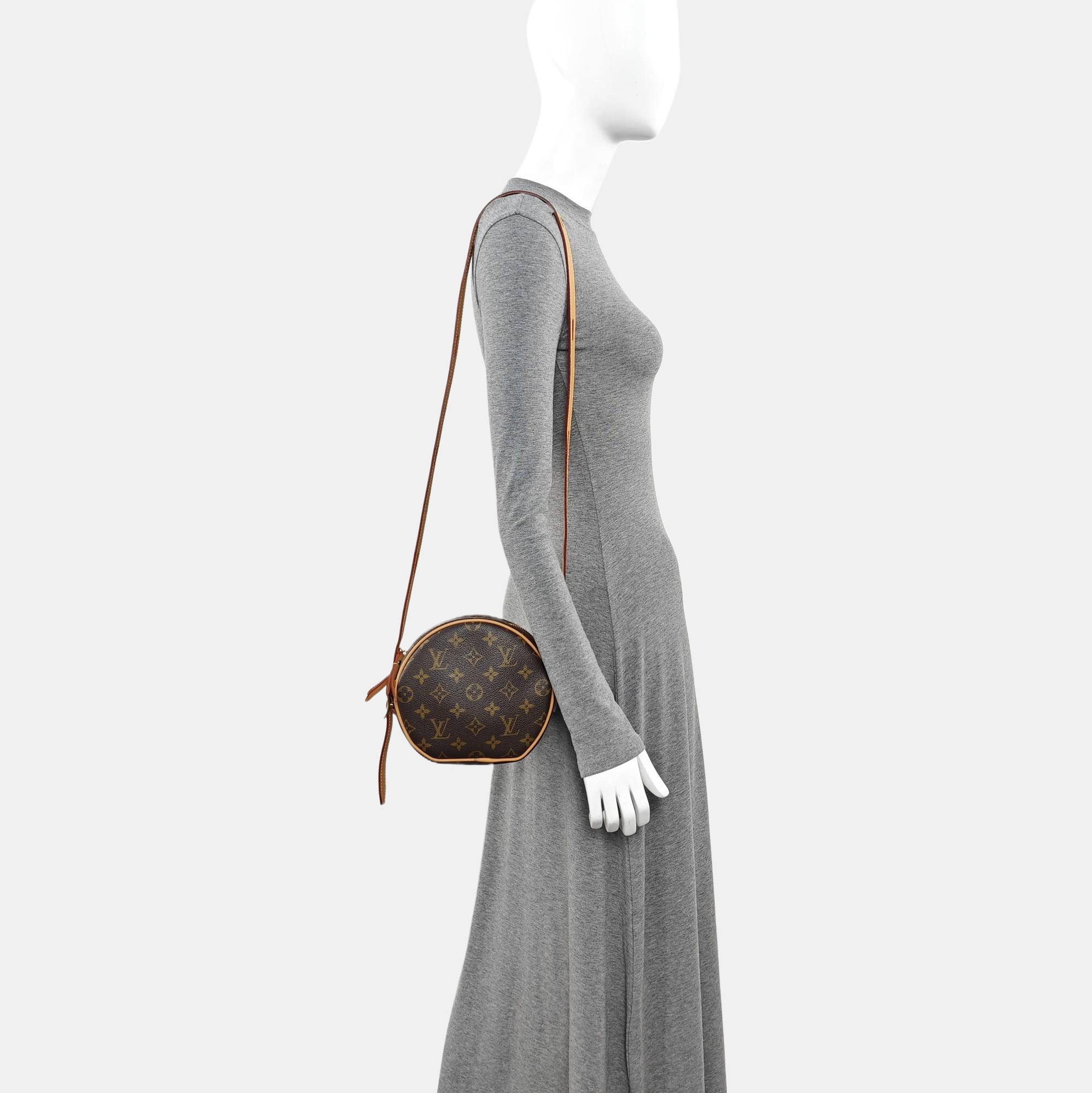 BOITE CHAPEAU PM Monogram Coated Canvas Brown