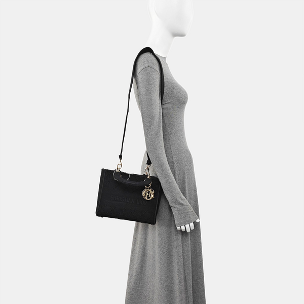 Lady D-Lite Medium Cannage Canvas Black