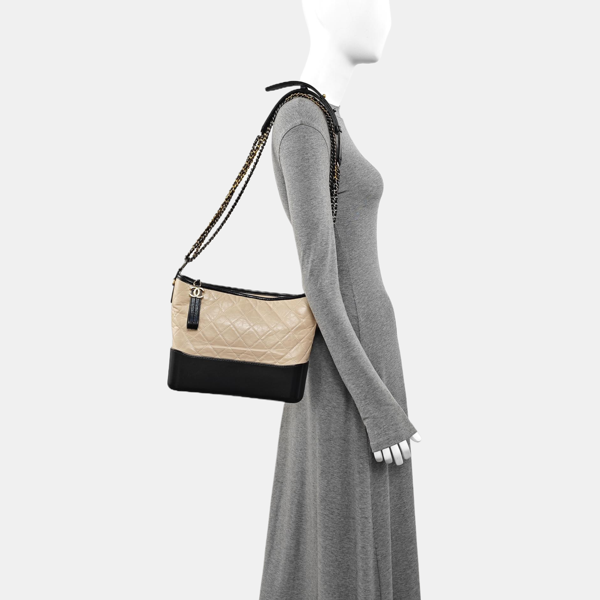 GABRIELLE Medium Quilted Calfskin Beige