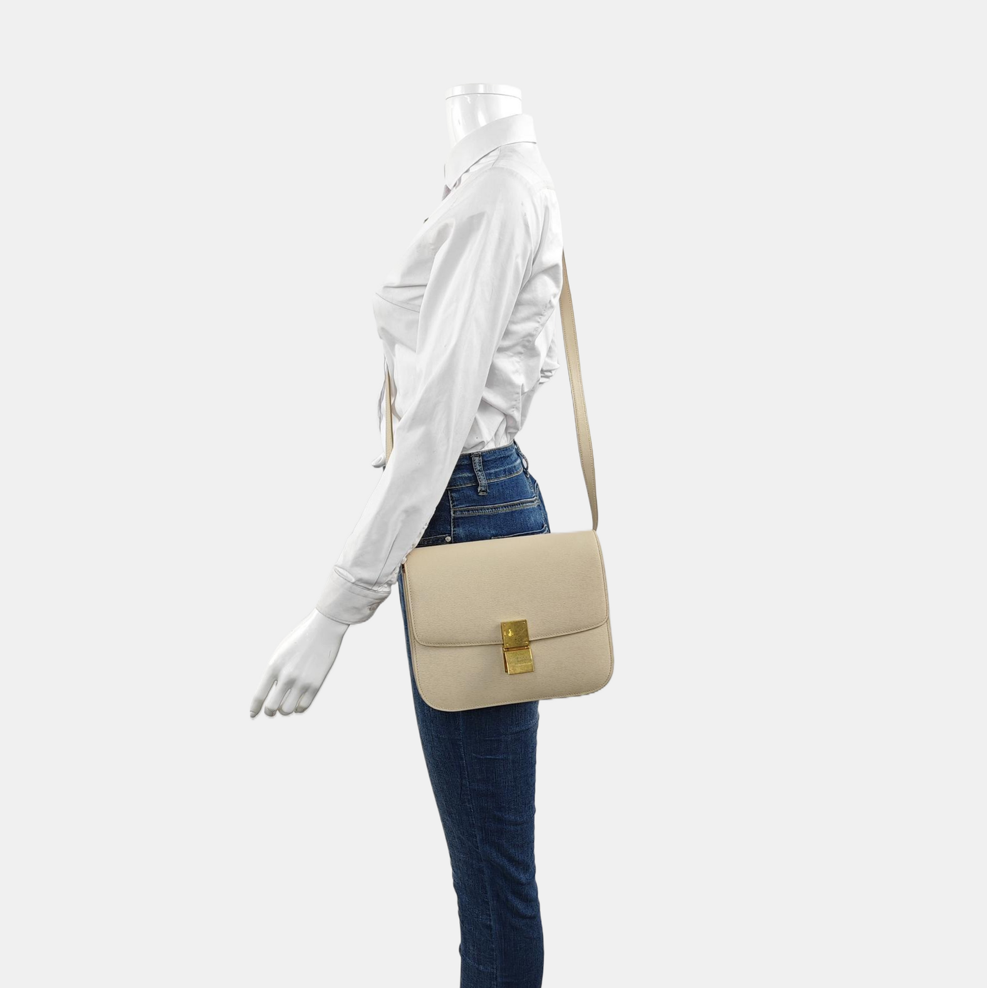 Authenticated pre-owned  CLASSIC BOX Medium Calfskin Beige - Shoulder Bag at Looply