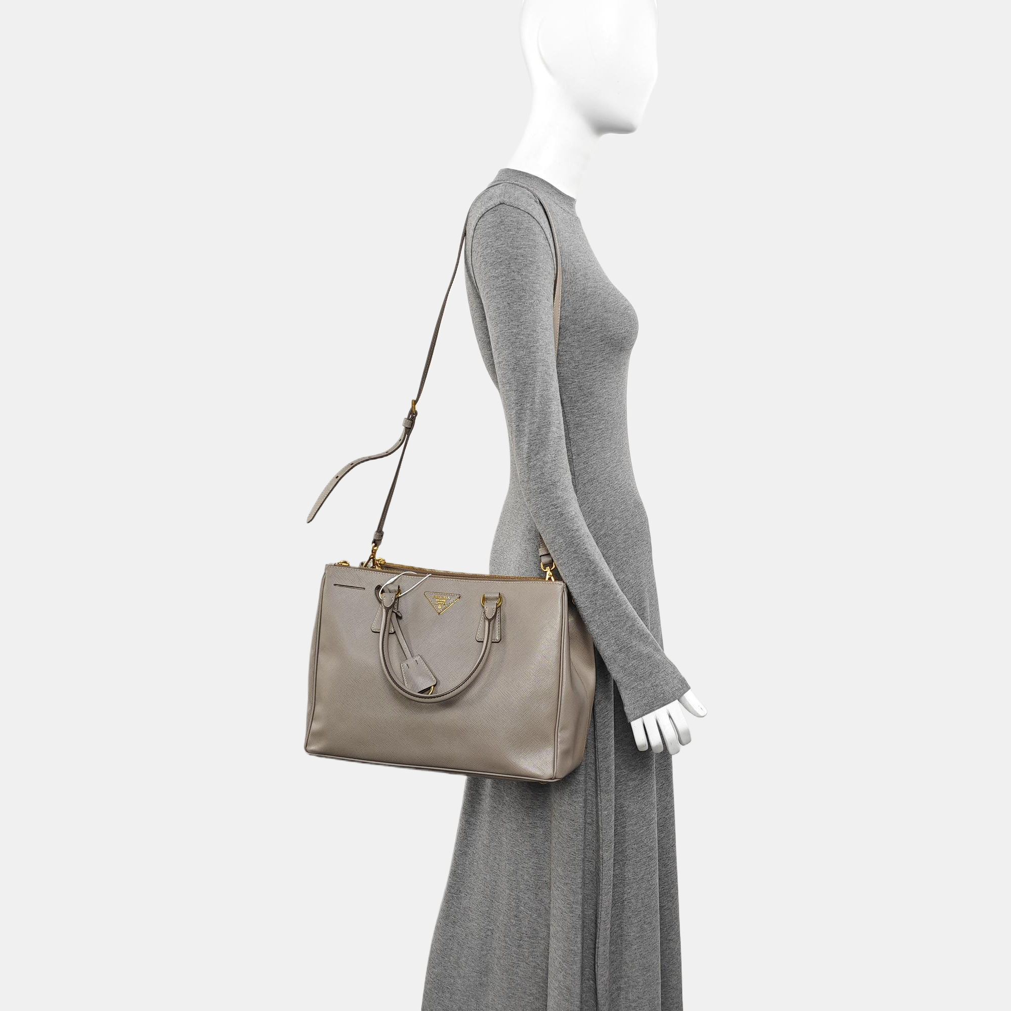 Galleria Large Saffiano Calfskin Gray
