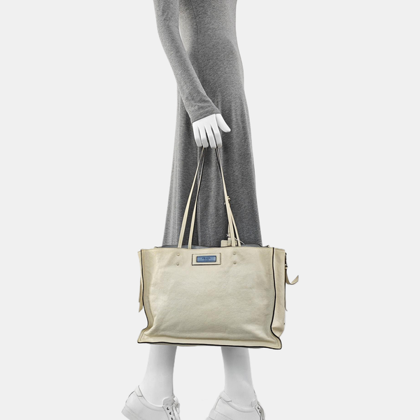 Etiquette Calfskin White