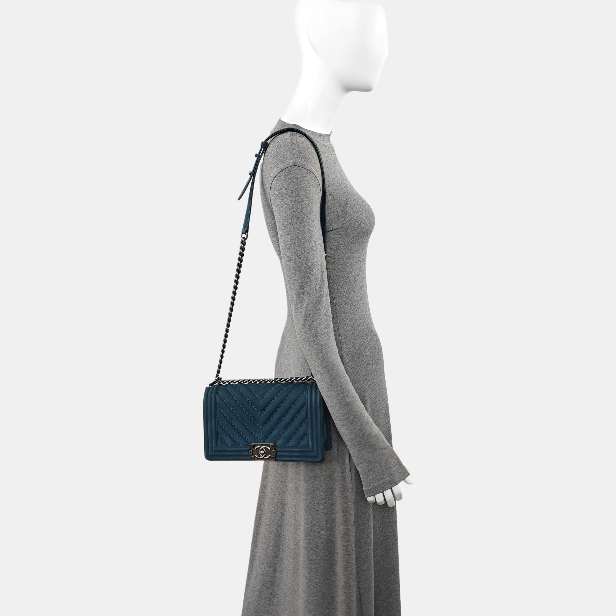 BOY CHANEL Medium Chevron Suede Blue
