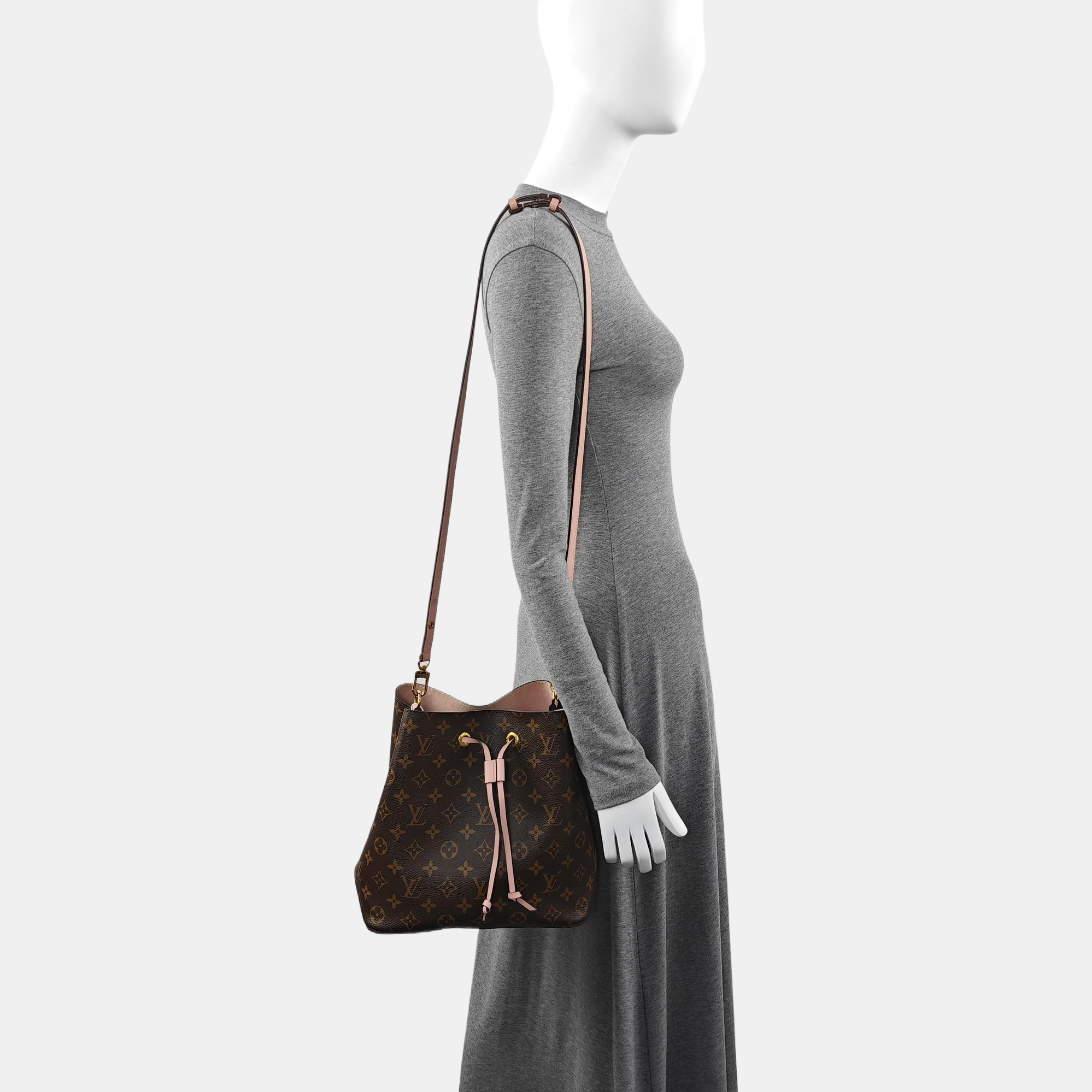 NÉONOÉ MM Monogram Coated Canvas Brown