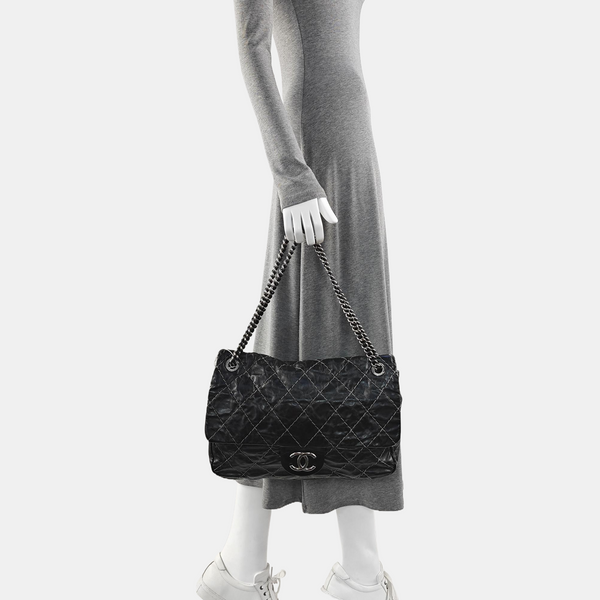 Quilted Calfskin Shoulder Bag Black