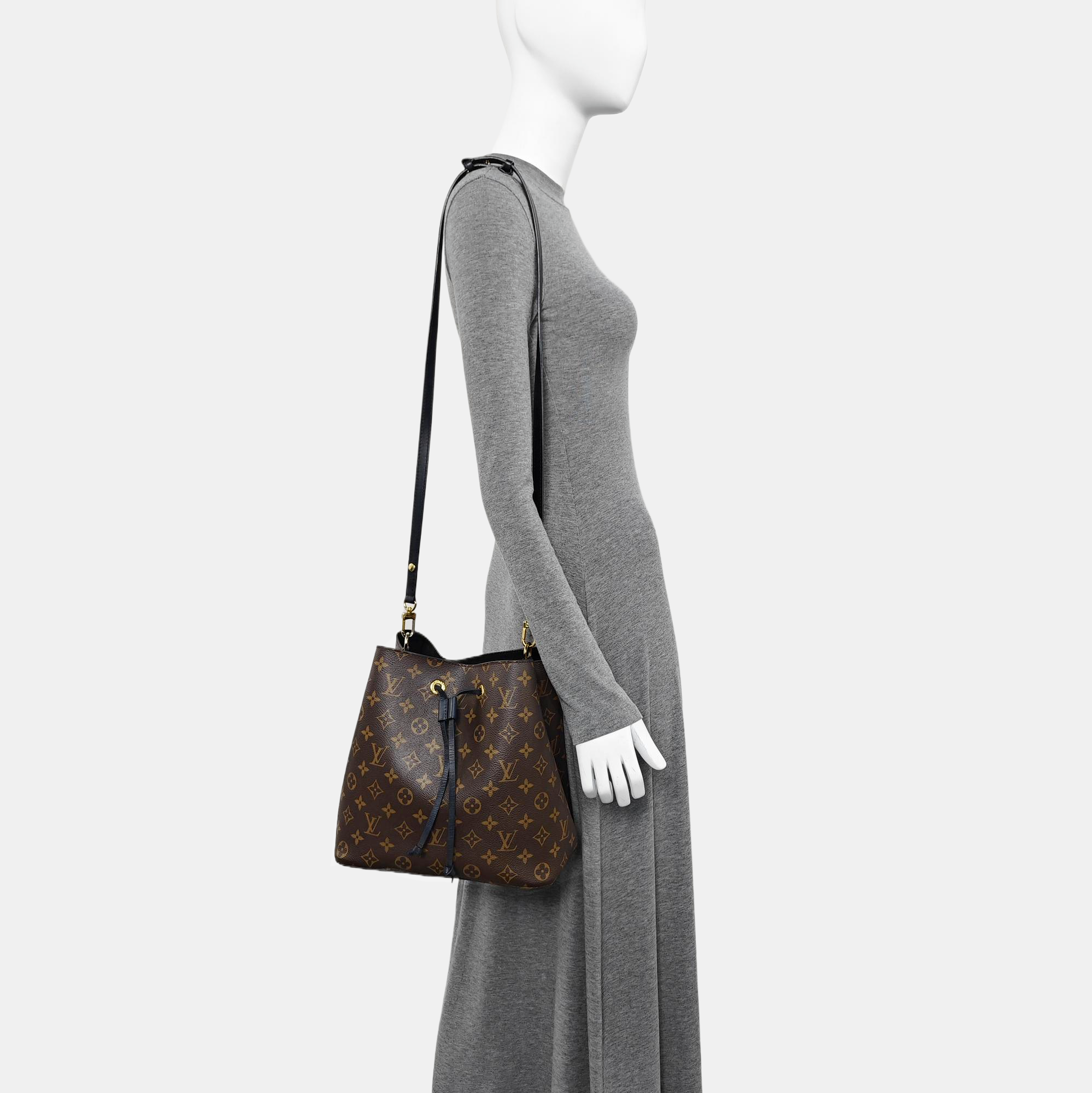 NÉONOÉ MM Monogram Coated Canvas Brown