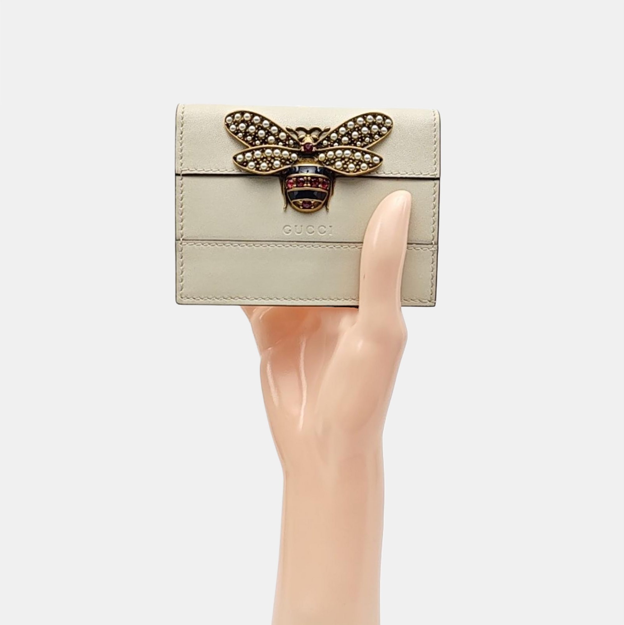 Queen Margaret Calfskin White Card Holder