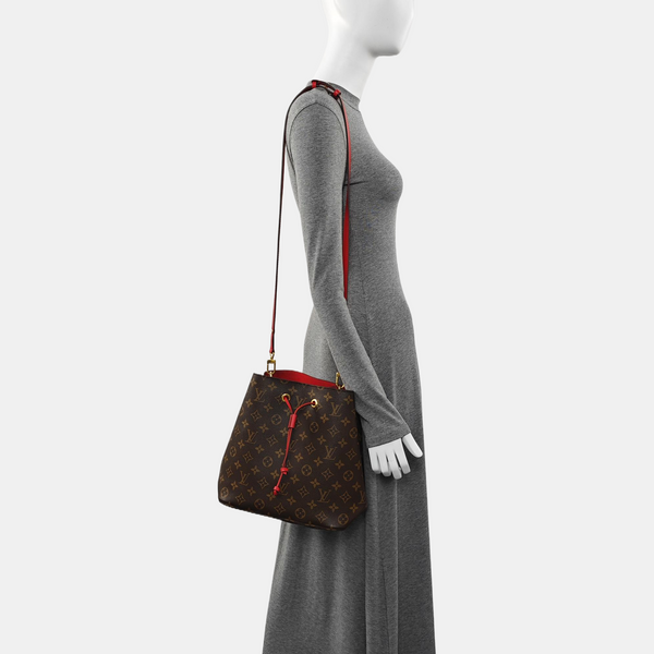 NÉONOÉ MM Monogram Coated Canvas Brown