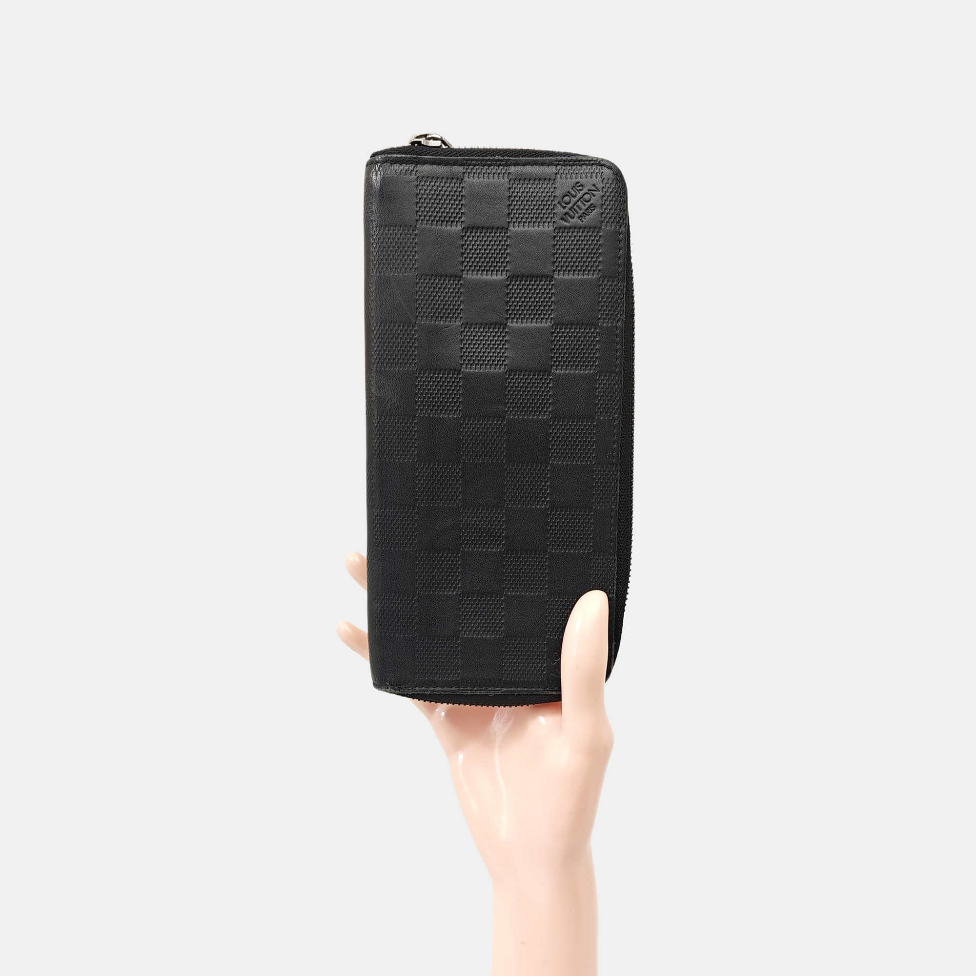 ZIPPY Damier Graphite Calfskin Black Wallet