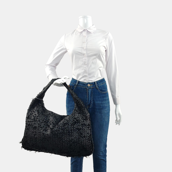 Veneta Lambskin Black