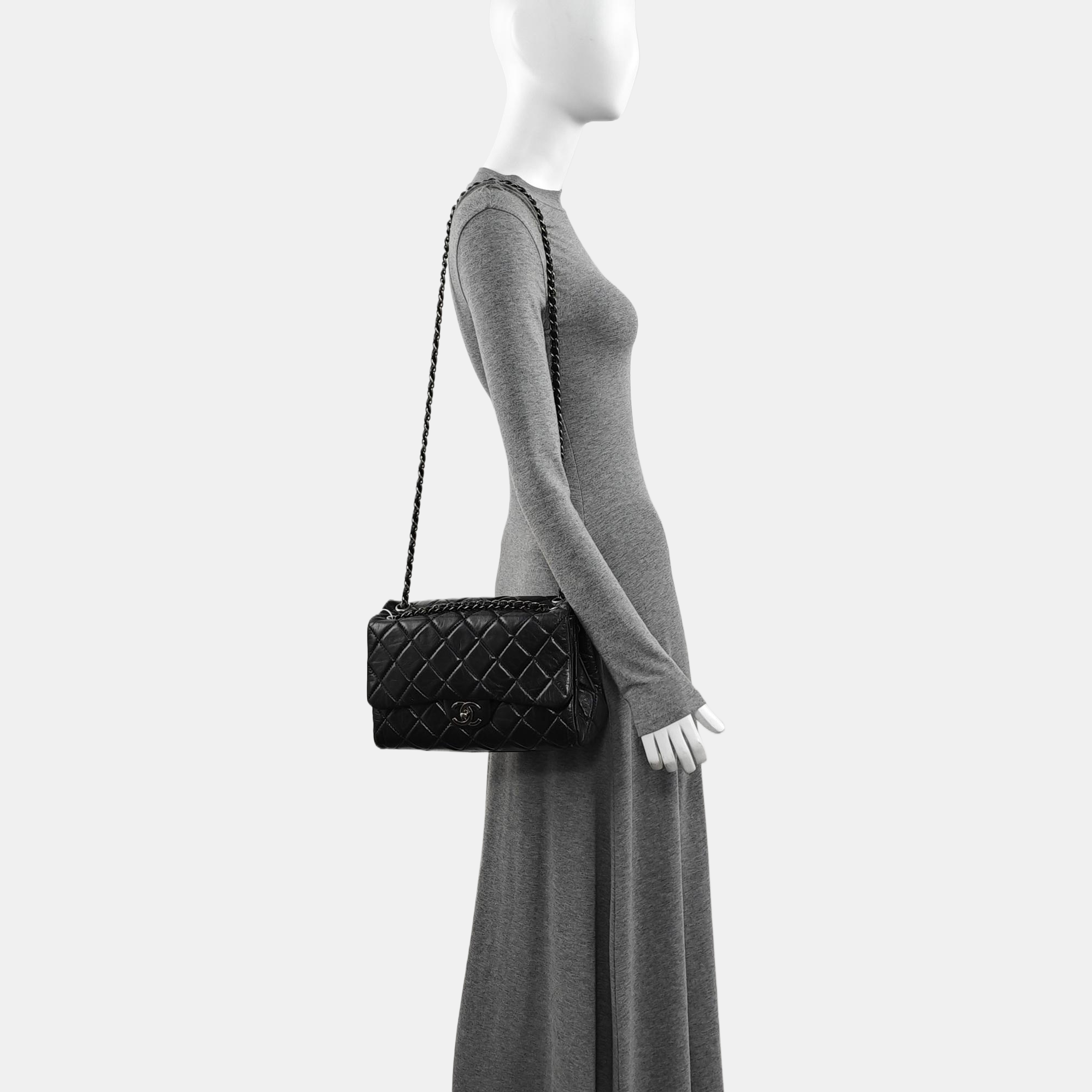 CLASSIC FLAP Small Quilted Calfskin Black