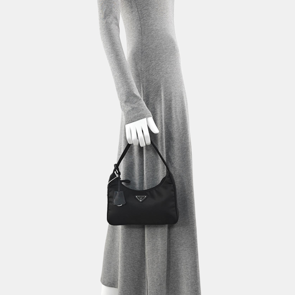 Re-Edition2000 Mini Nylon Black