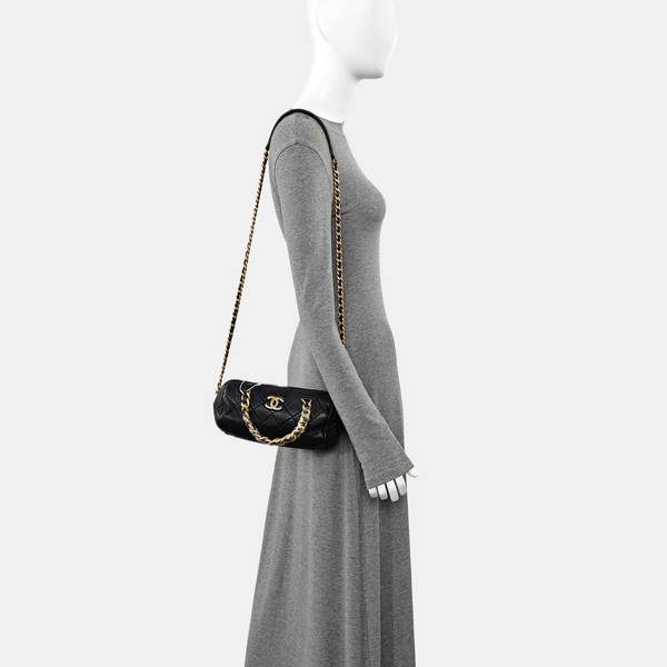 Quilted Calfskin Shoulder Bag Black