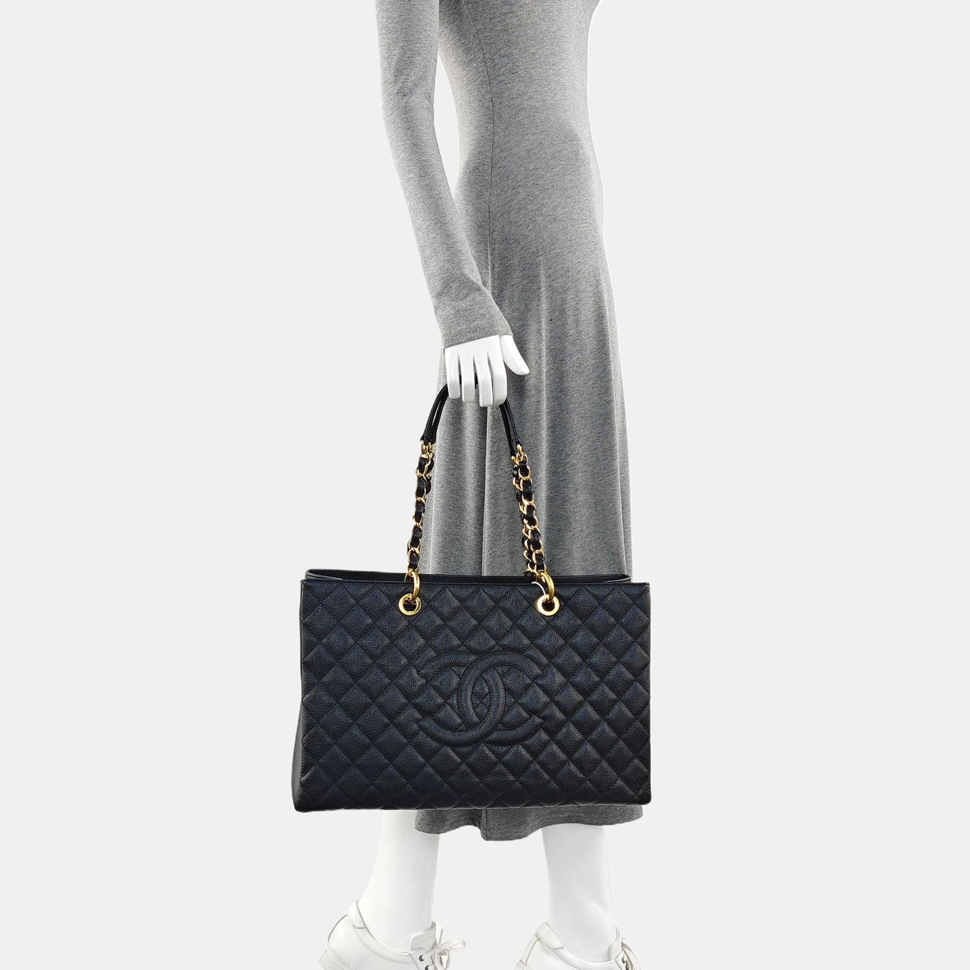CHANEL GST Extra Large Quilted Grained Calfskin Black