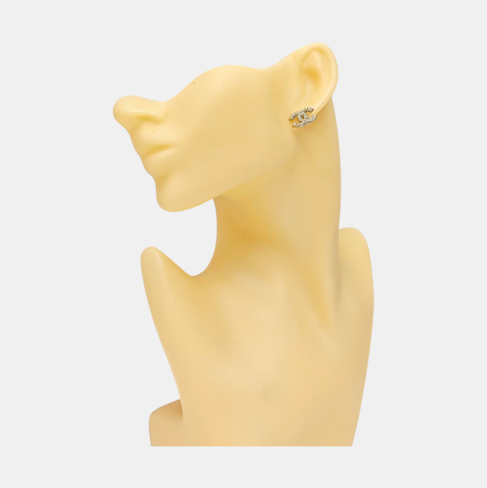 Metal Gold Stud Earrings