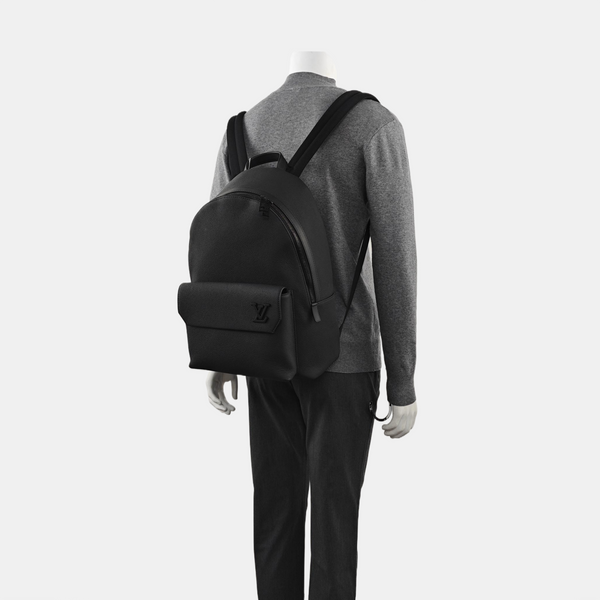 Takeoff Calfskin Black