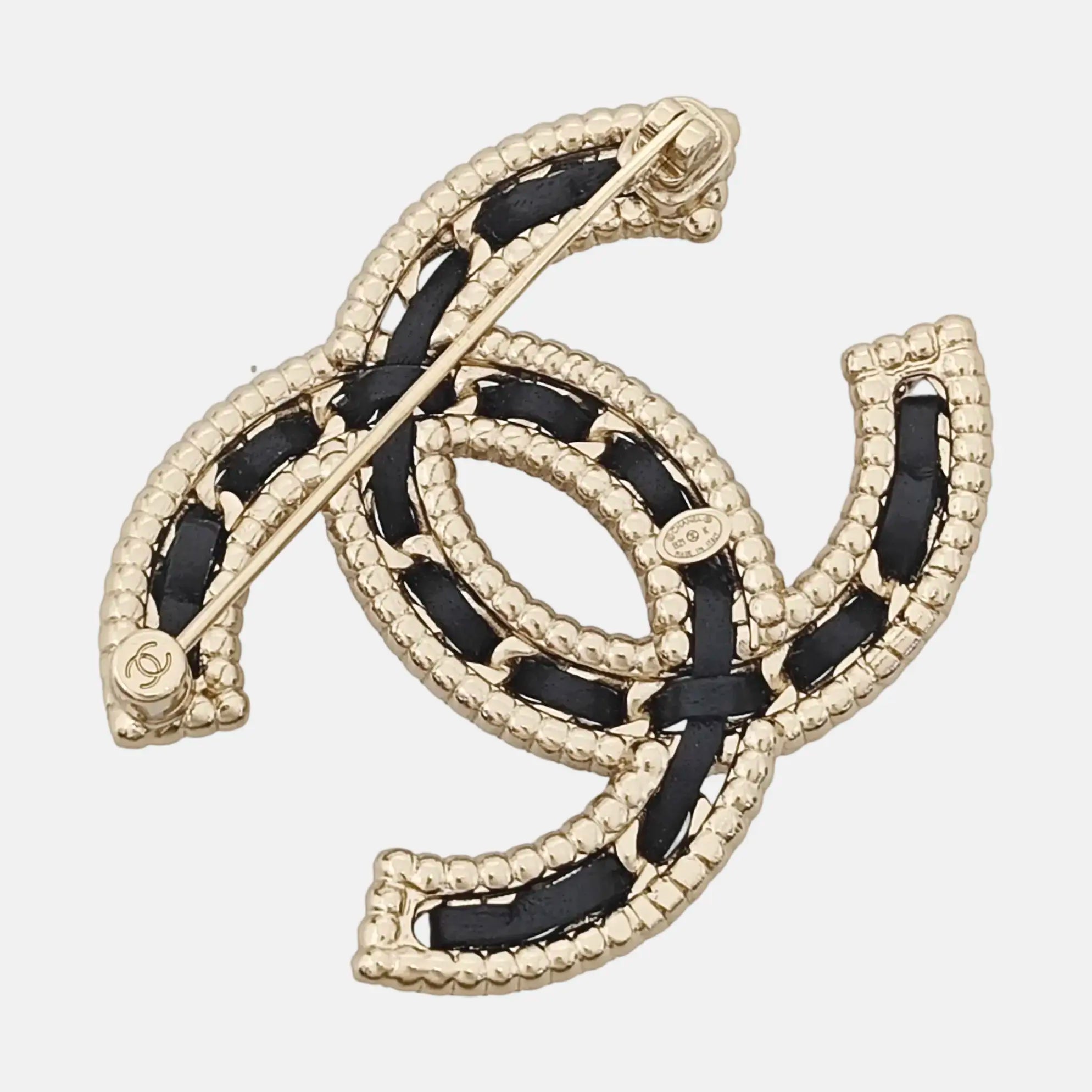 CC Logo Metal Gold Brooch