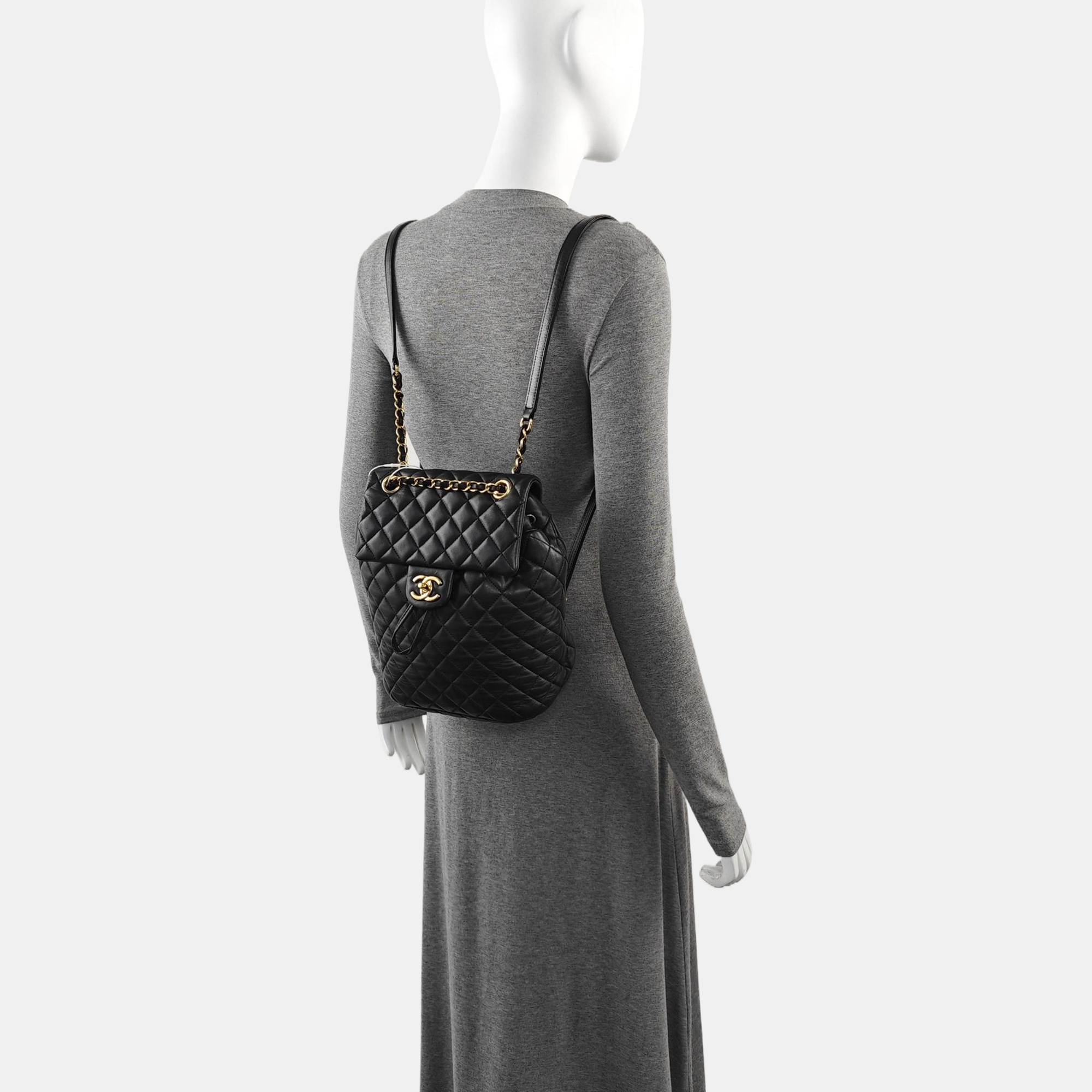 URBAN SPIRIT Small Quilted Lambskin Black