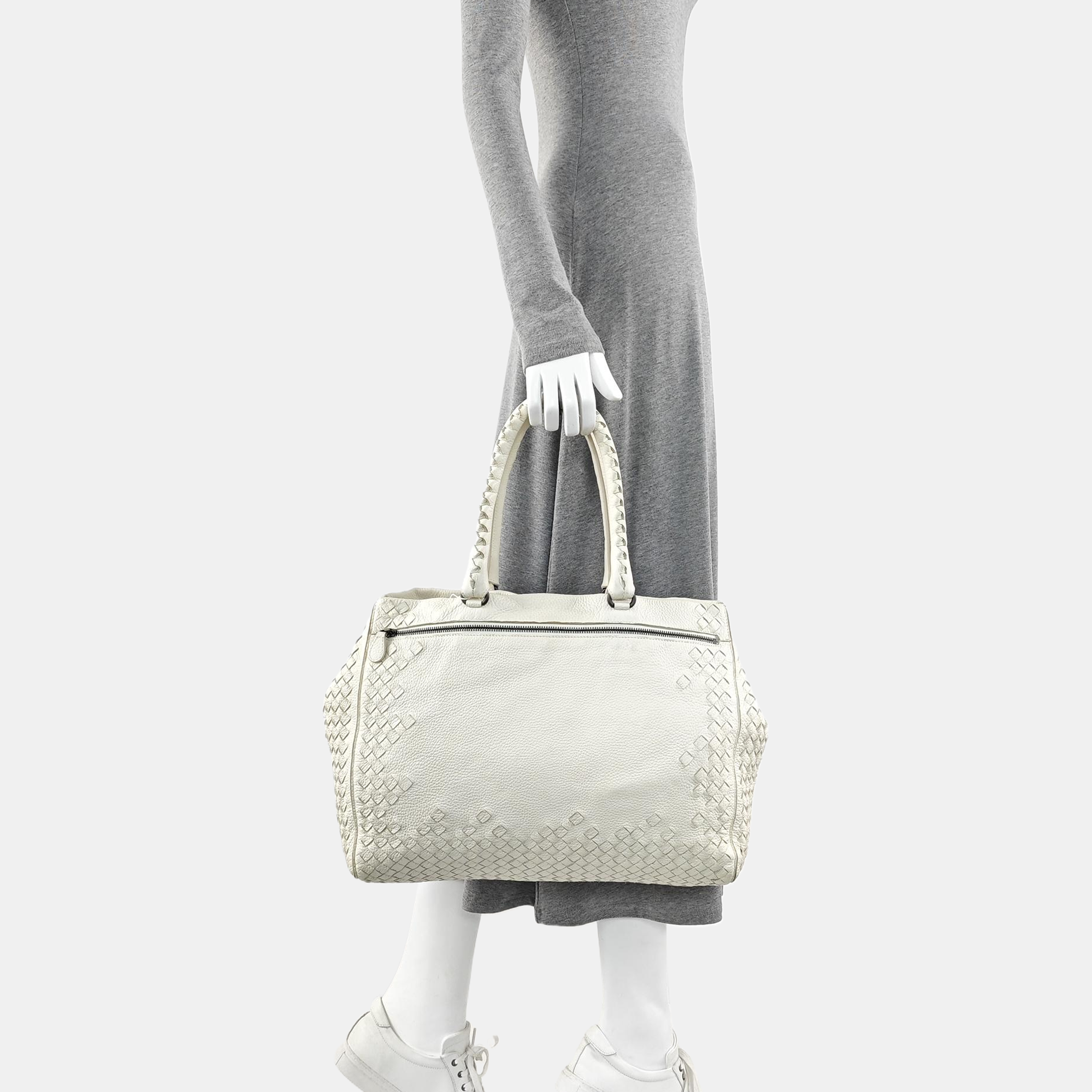 Classic Pillow Calfskin White