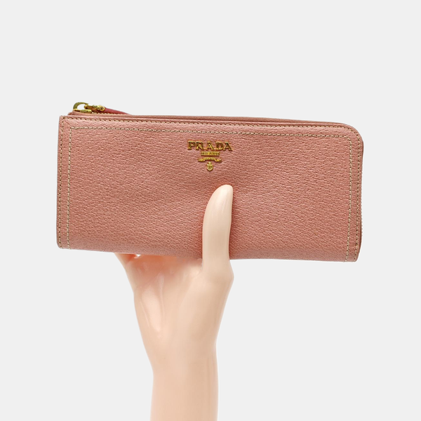Zippy Wallet Calfskin Pink Wallet