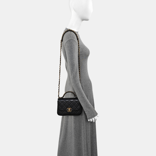 CHAIN INFINITY TOP HANDLE Quilted Lambskin Black