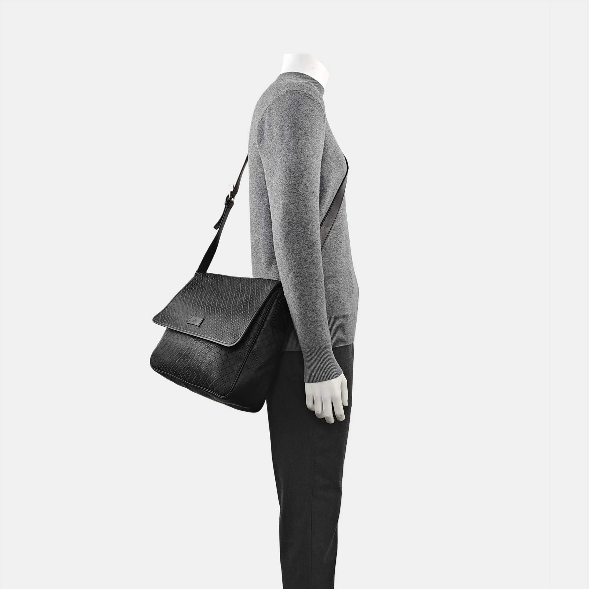 Calfskin Shoulder Bag Black
