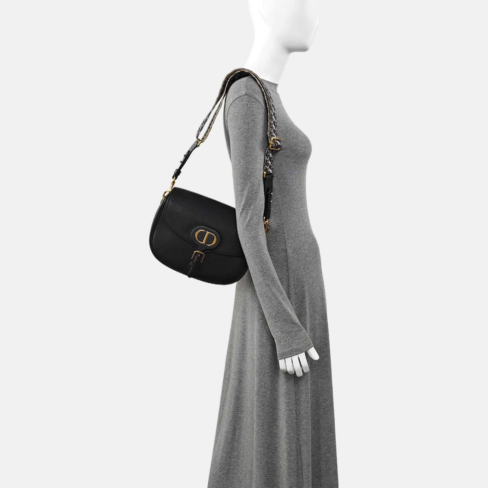 Authenticated pre-owned  Bobby Large Calfskin Black - Shoulder Bag at Looply