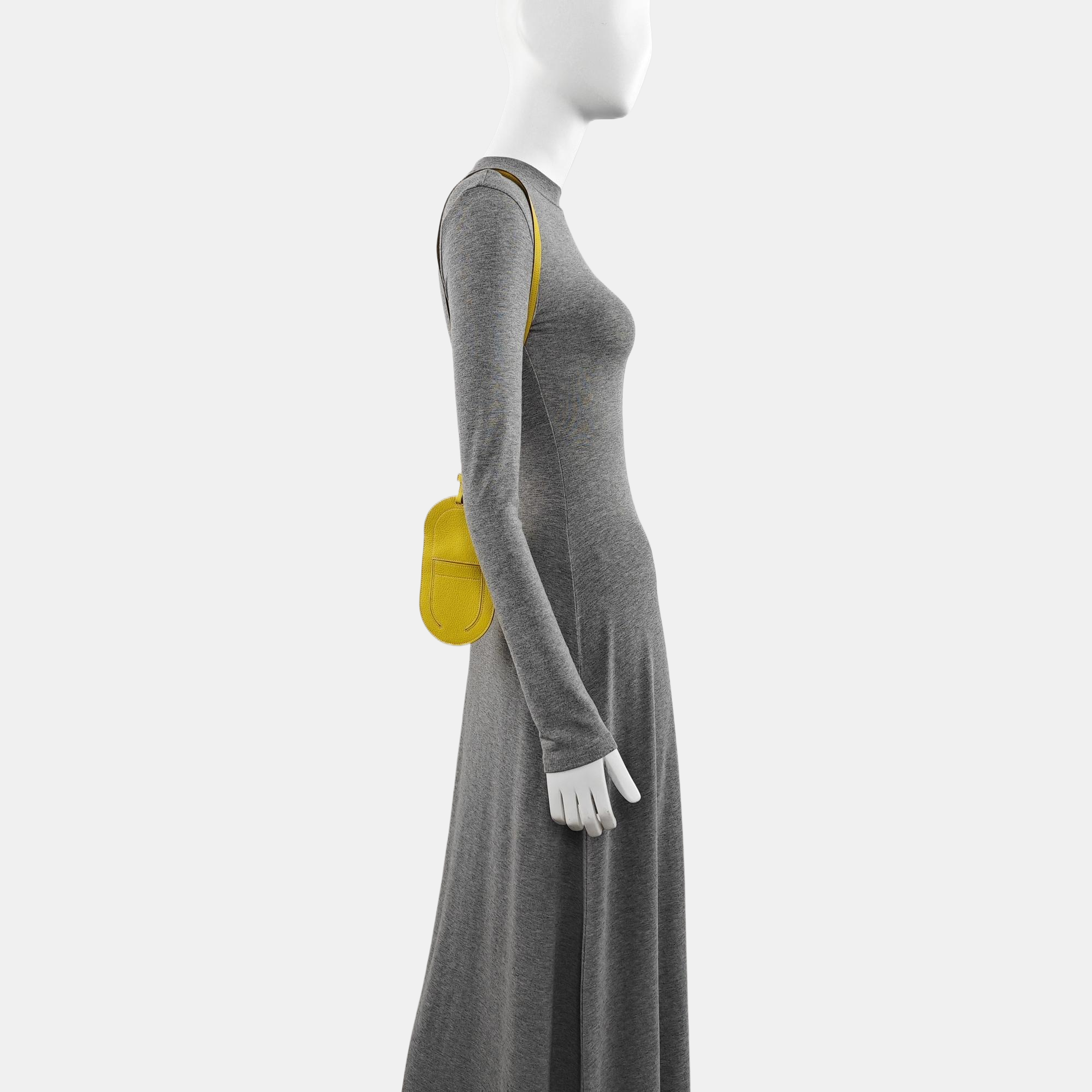 Authenticated pre-owned  In-The-Loop Chèvre Mysore Yellow - Shoulder Bag at Looply