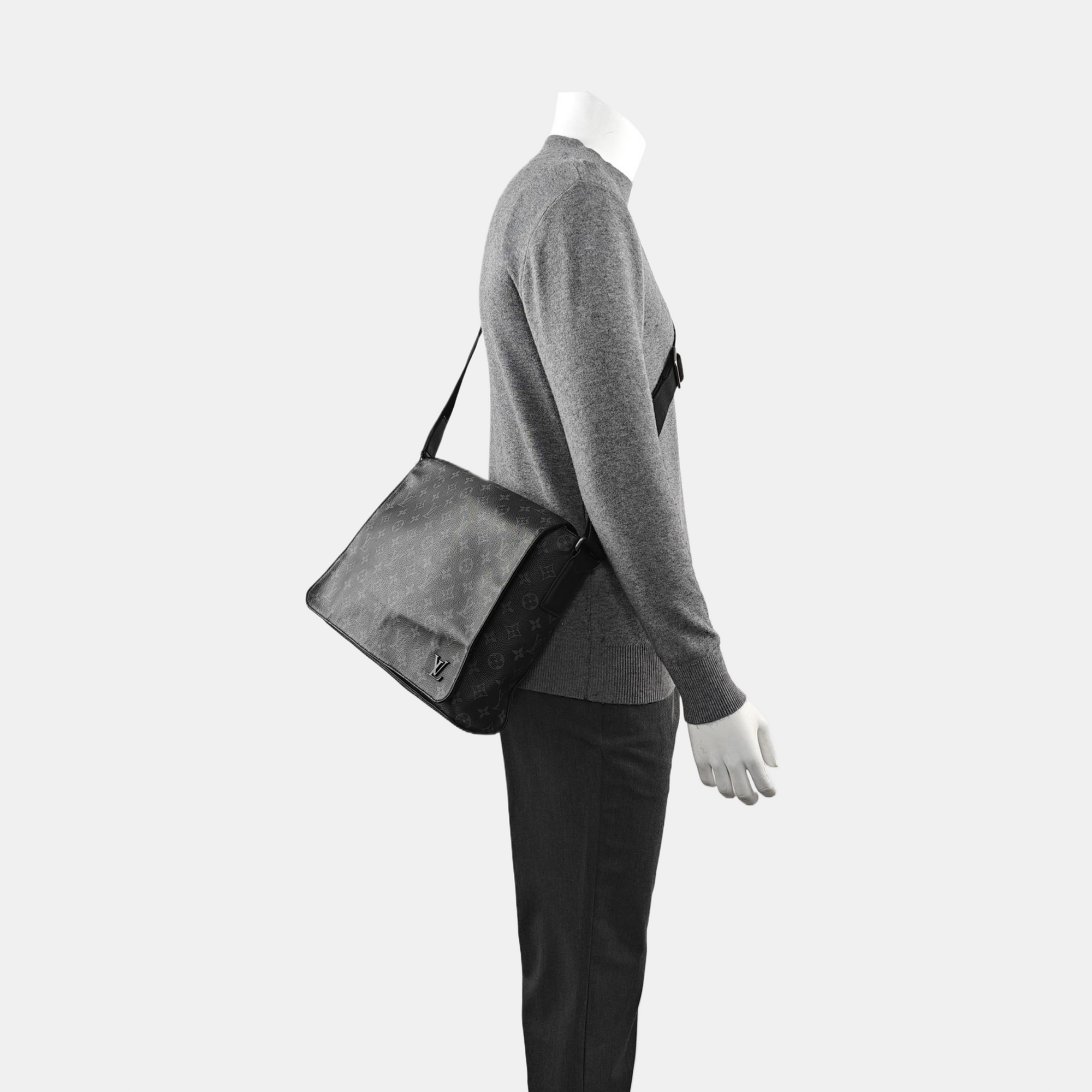 DISTRICT MM Damier Graphite Lona Revestida Negra