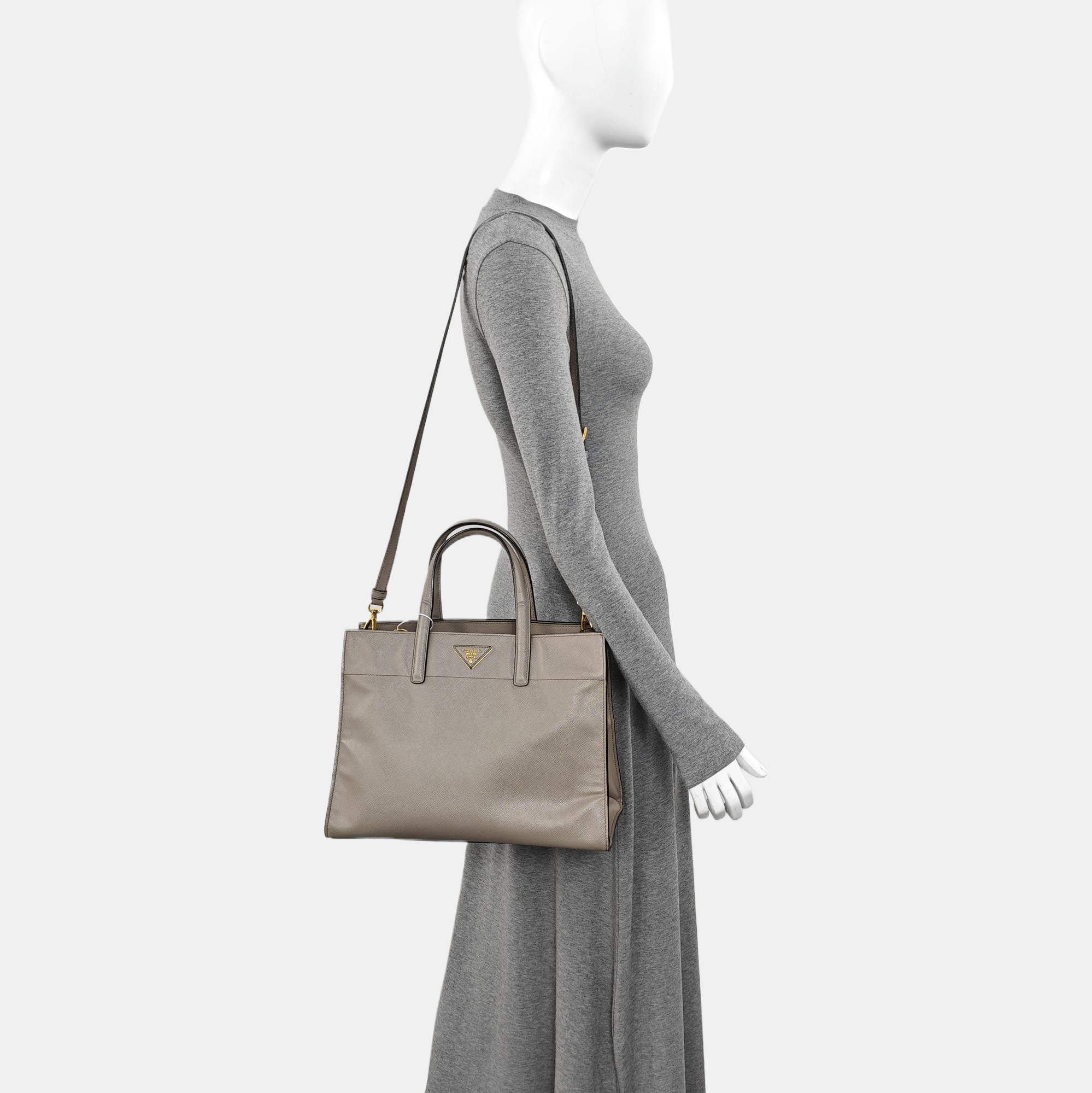 Esplanade Saffiano Calfskin Gray
