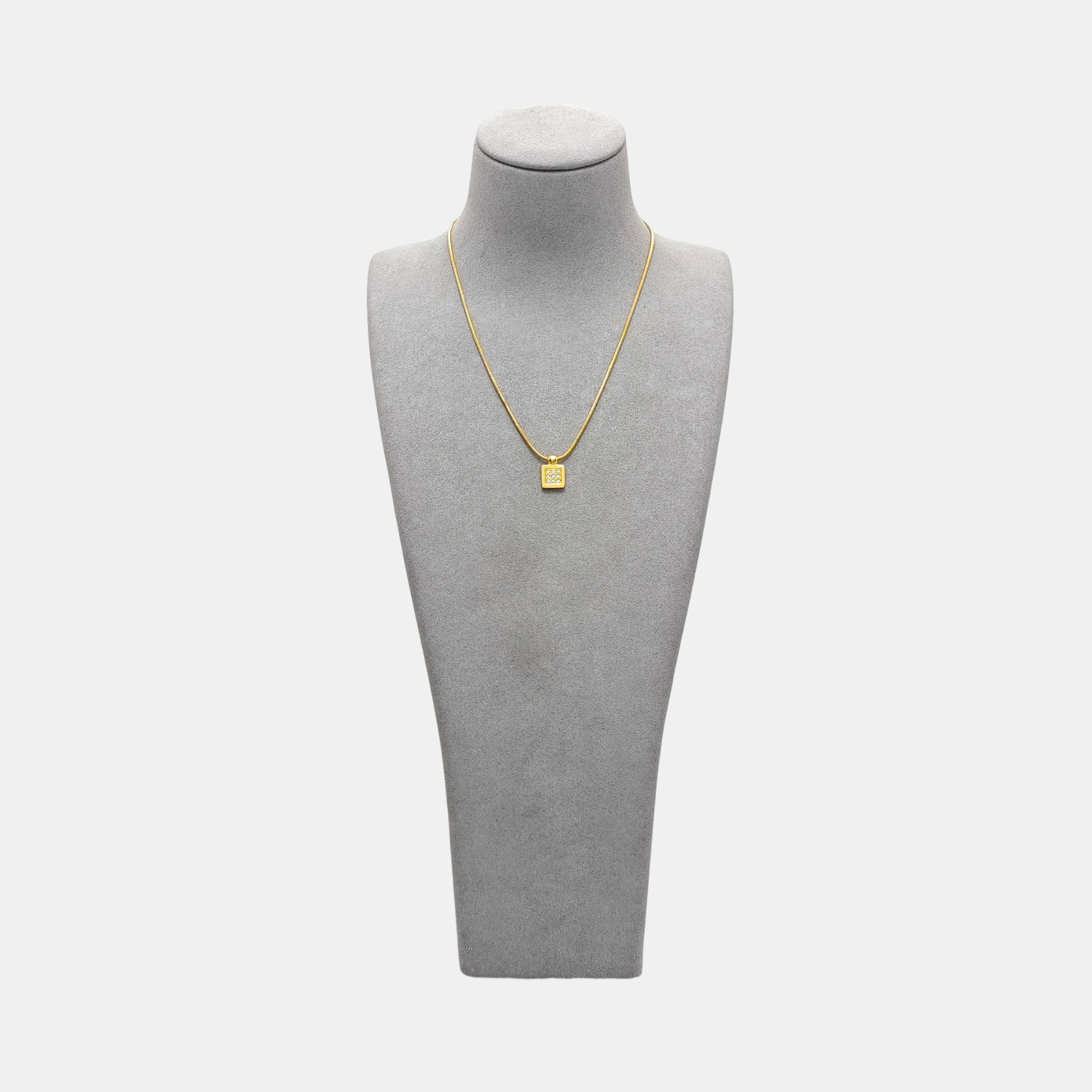 Twist Round Metal Gold Necklace