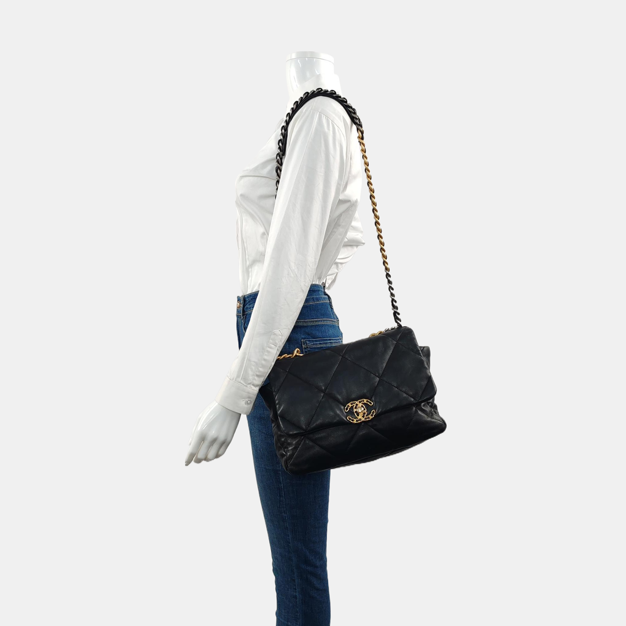 CHANEL 19 Large Quilted Lambskin Black