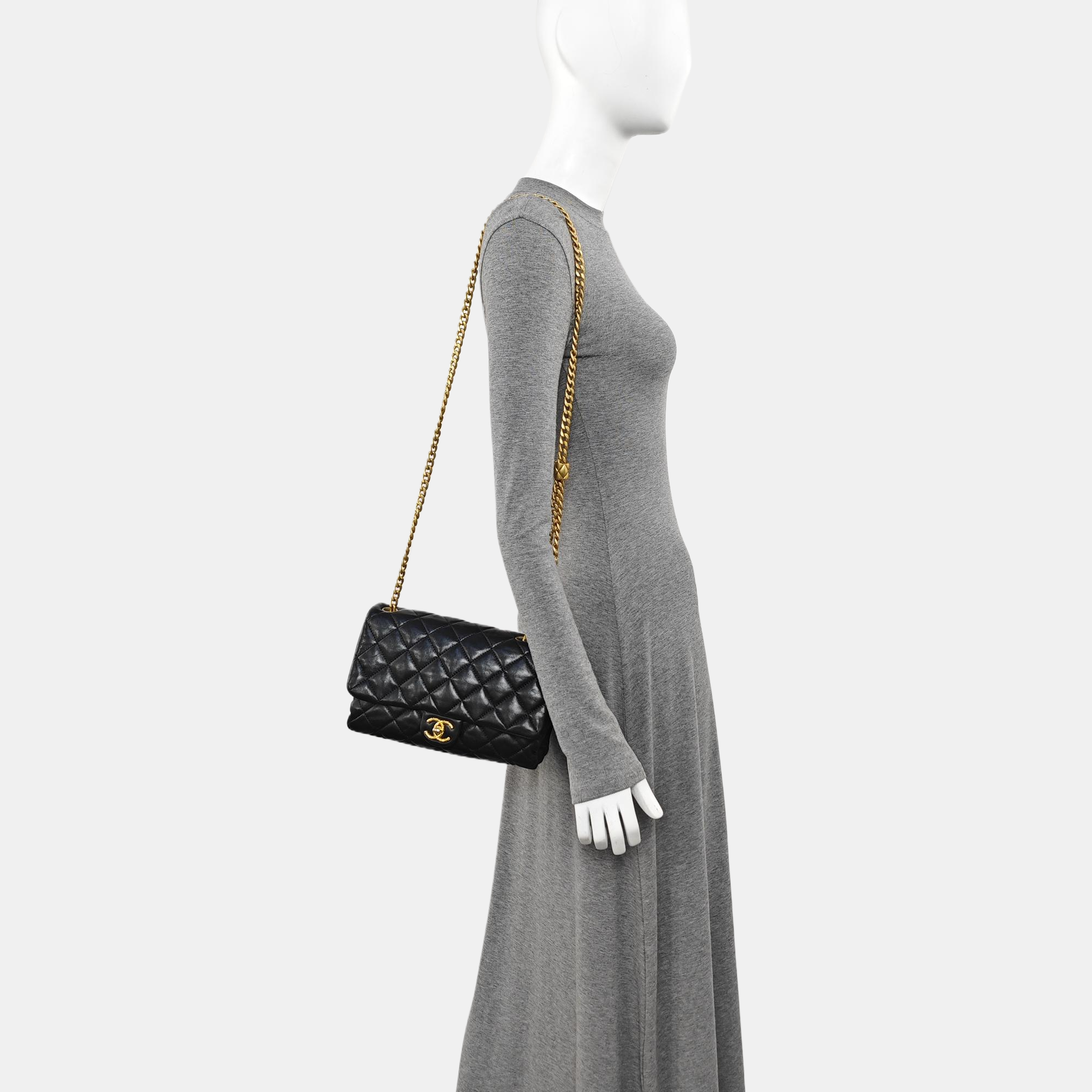 Quilted Lambskin Shoulder Bag Small Black