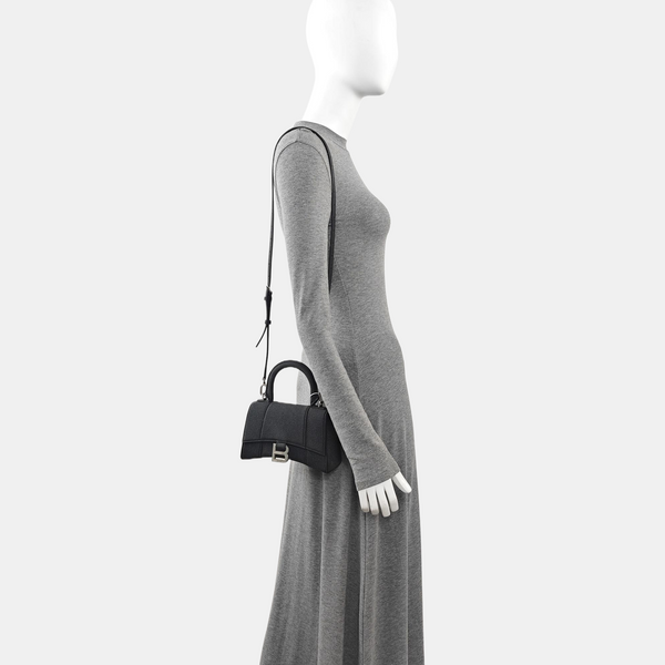 Hourglass XS Special Material Black