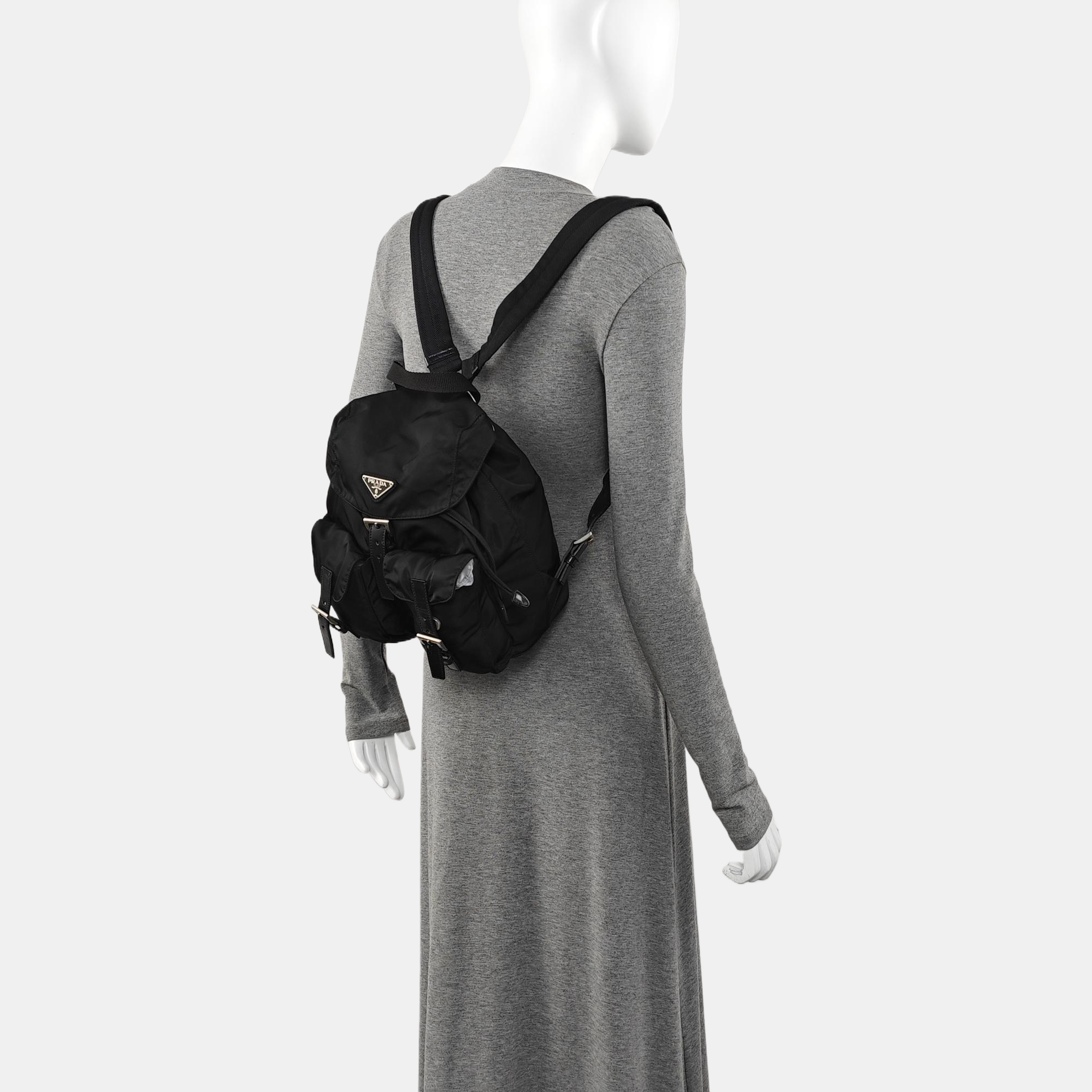 Vela Small Nylon Black