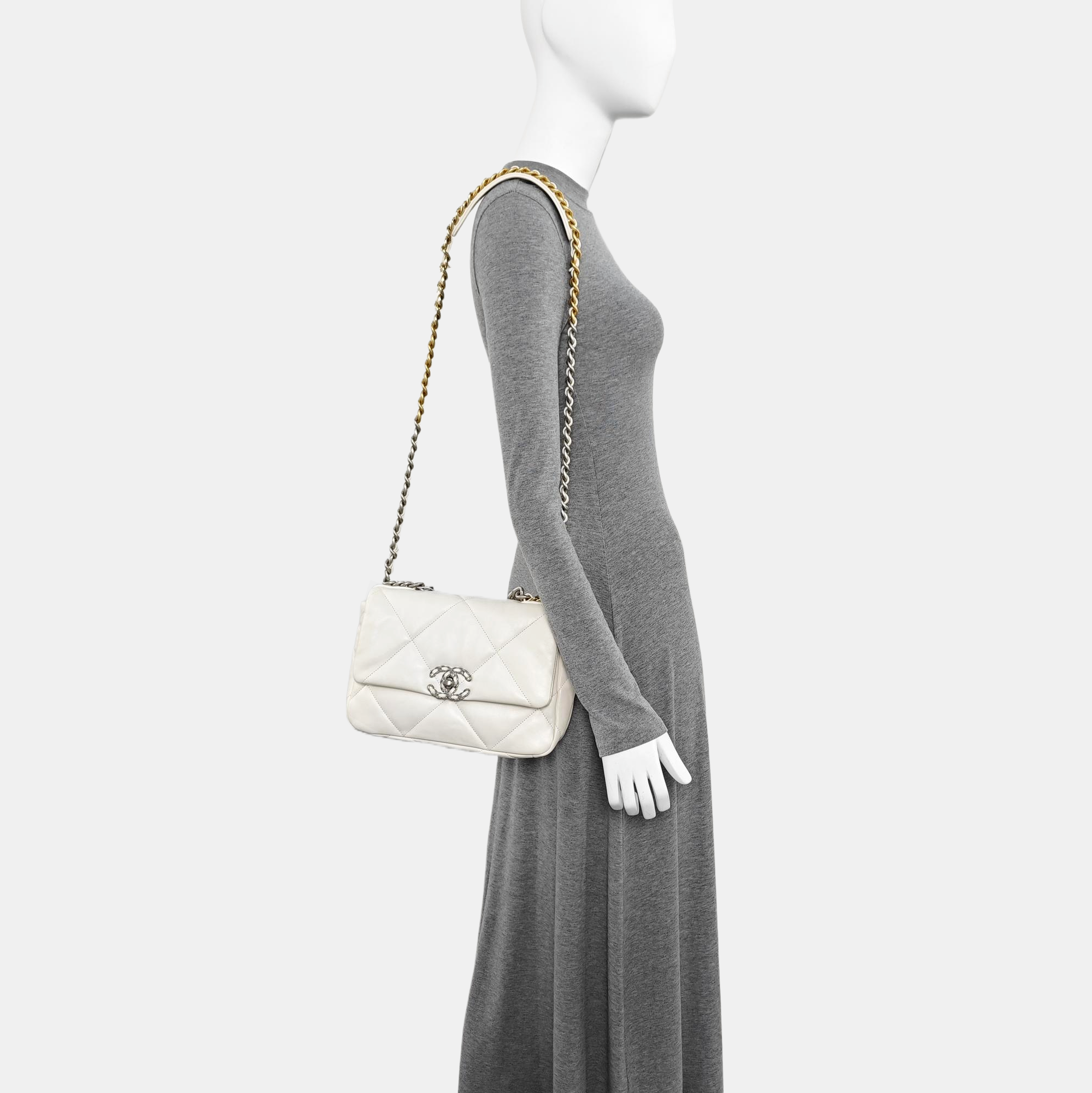 CHANEL 19 Small Quilted Lambskin White