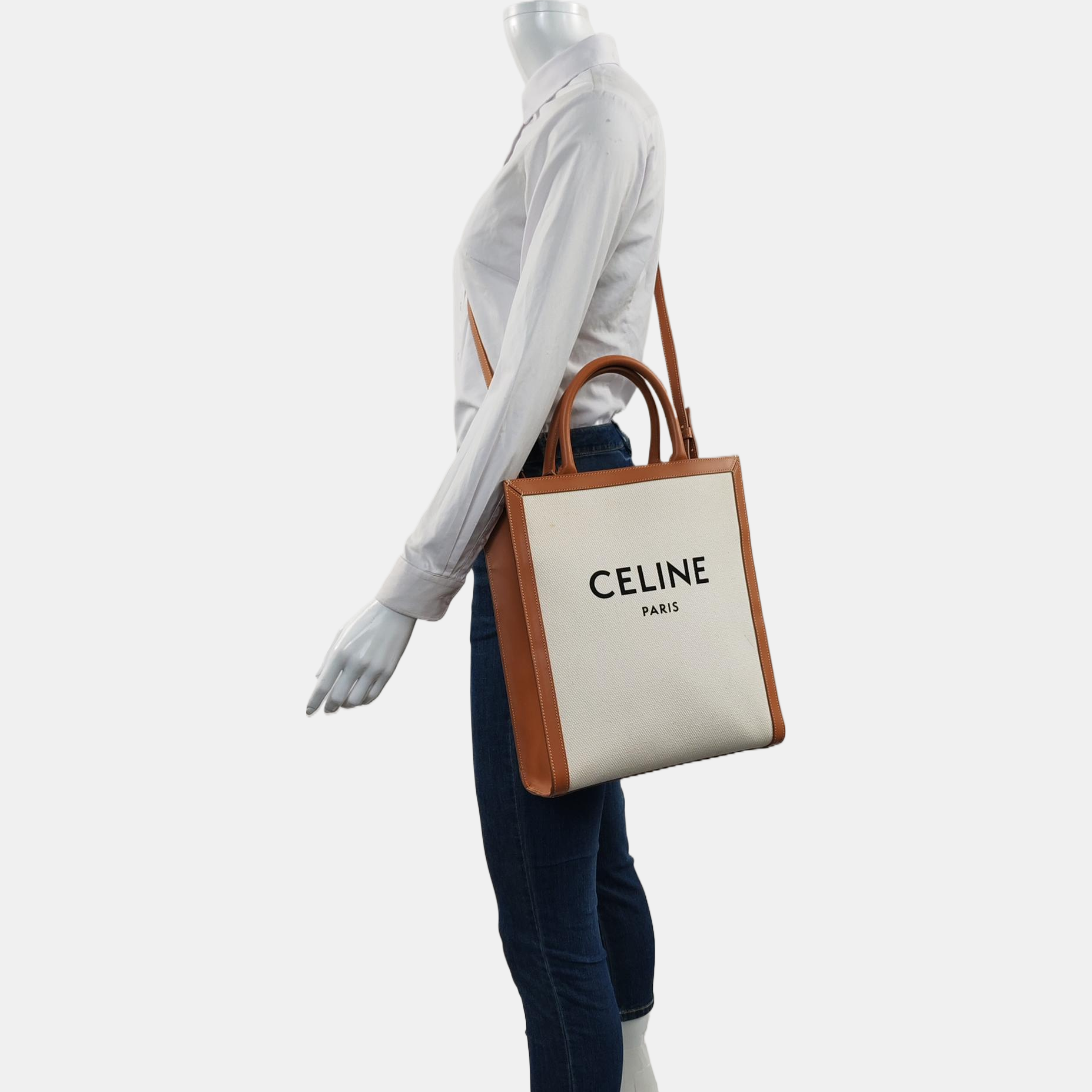 Authenticated pre-owned  CABAS CELINE Small Canvas White - Shoulder Bag at Looply