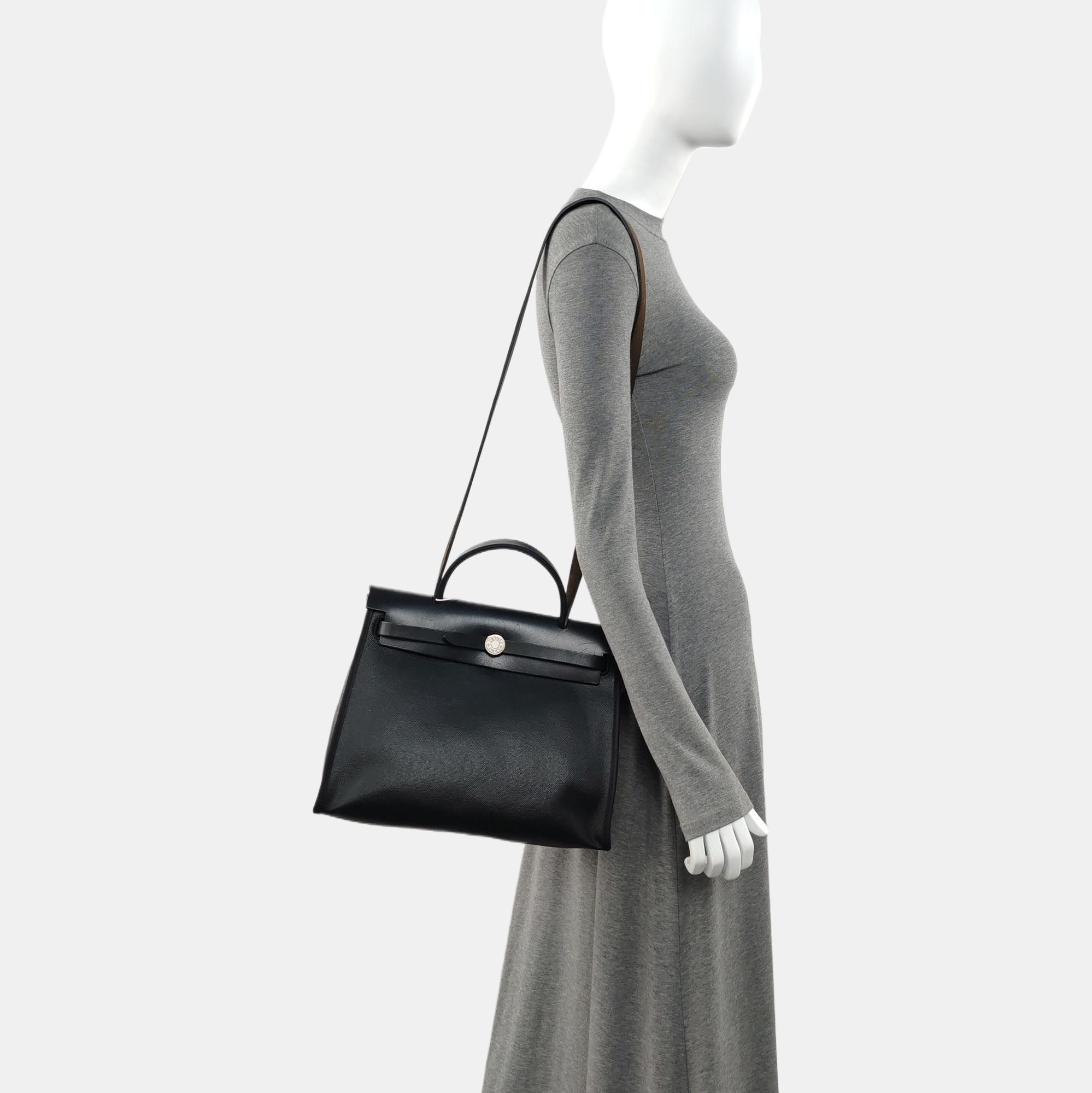 Herbag 31 Coated Canvas Black