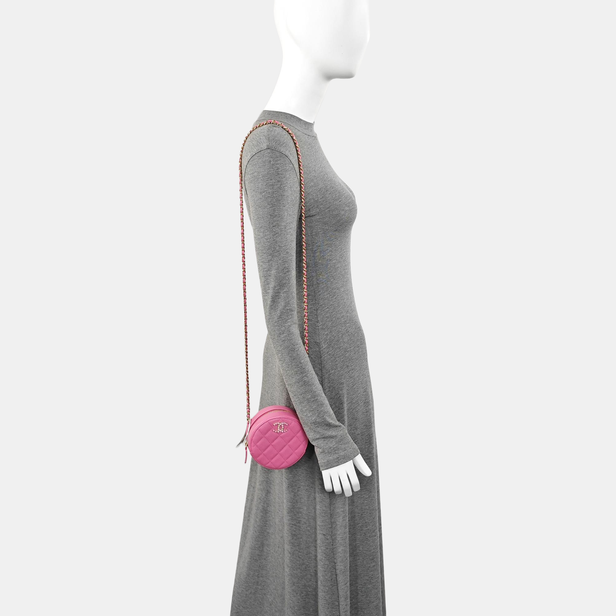 ROUND Quilted Grained Calfskin Red