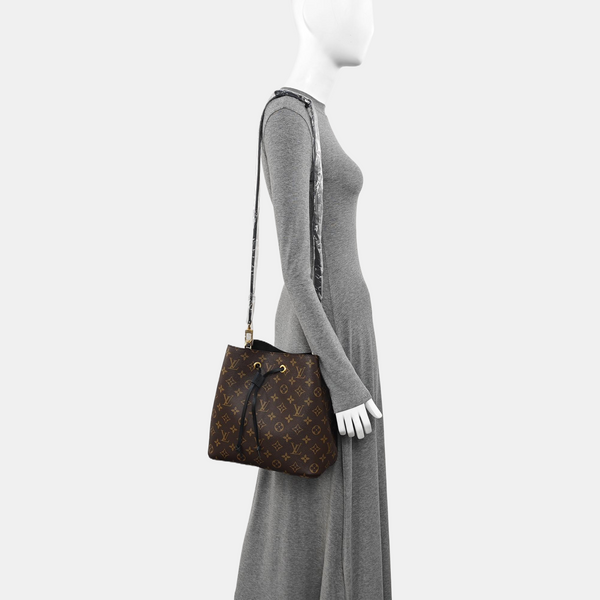 NÉONOÉ MM Monogram Coated Canvas Brown