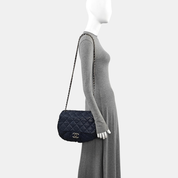 Around Chain Quilted Lambskin Blue