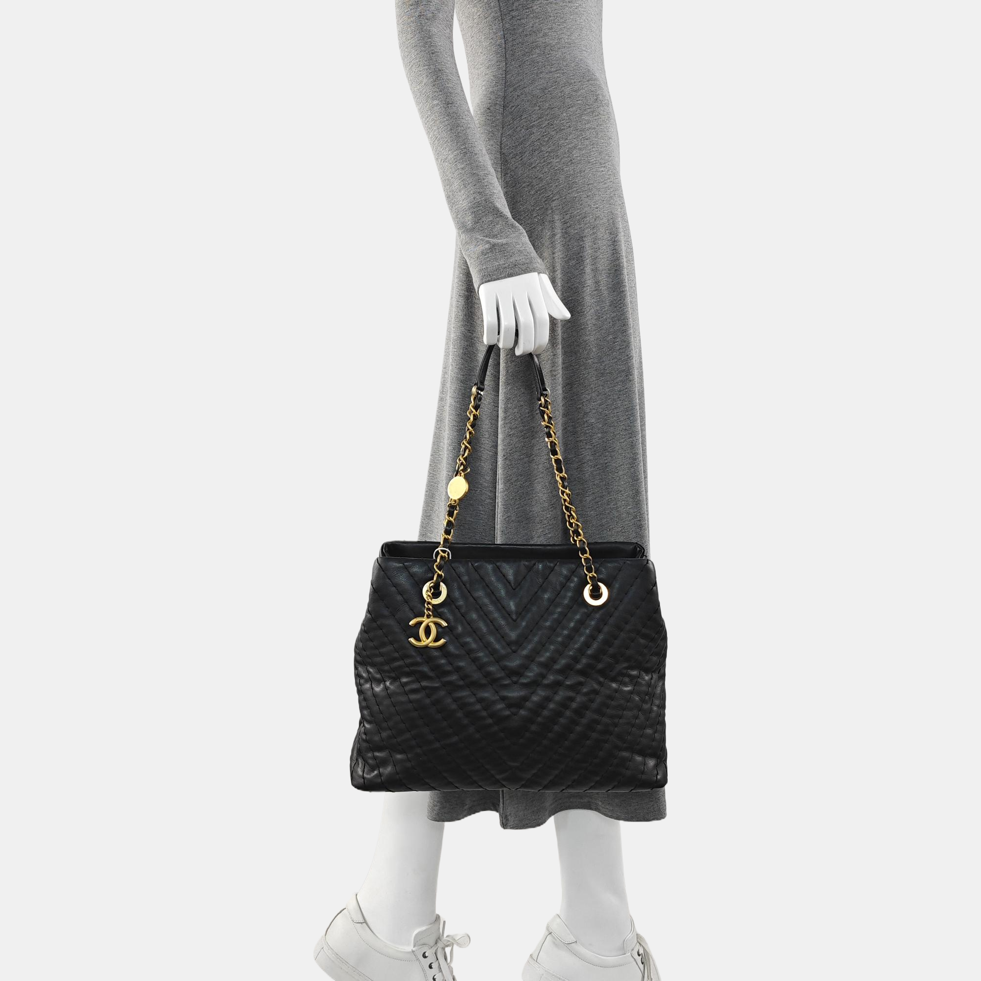 Chevron Calfskin Black