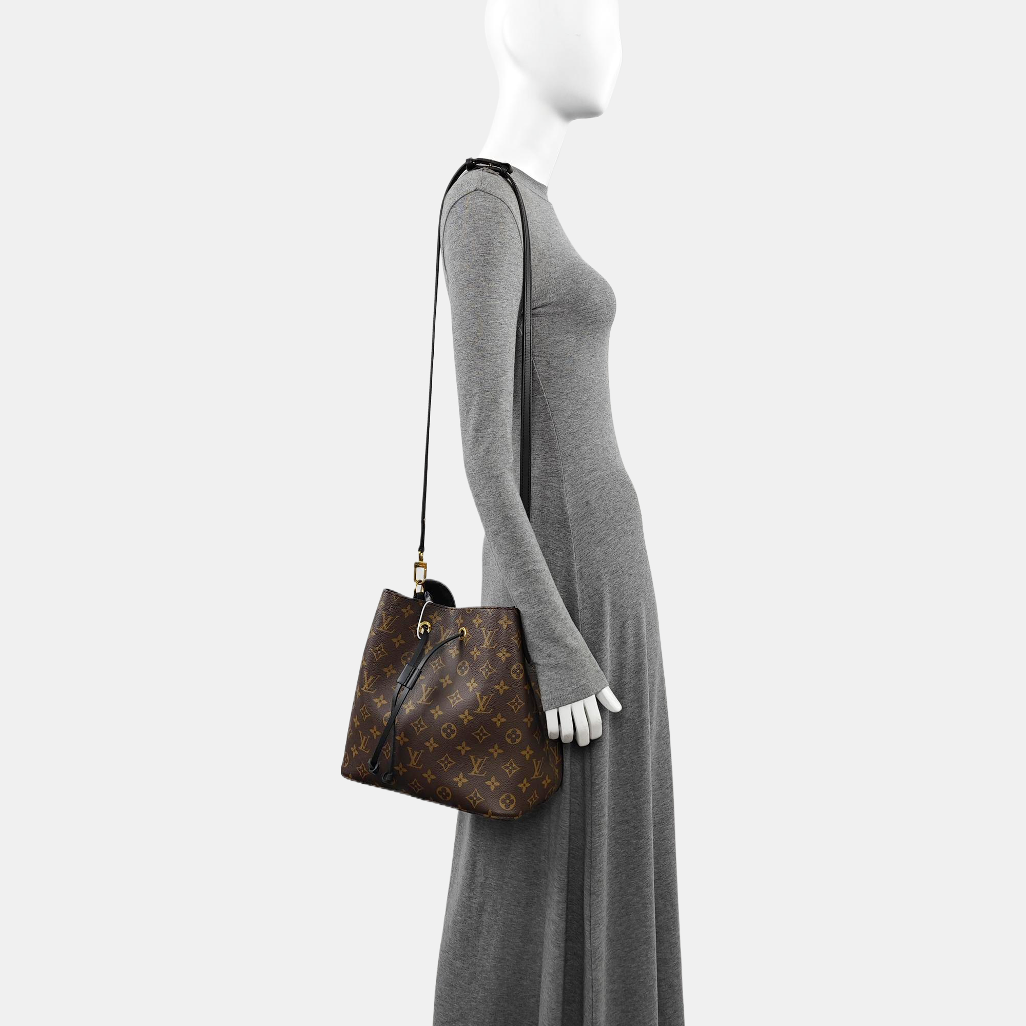 NÉONOÉ MM Monogram Coated Canvas Brown