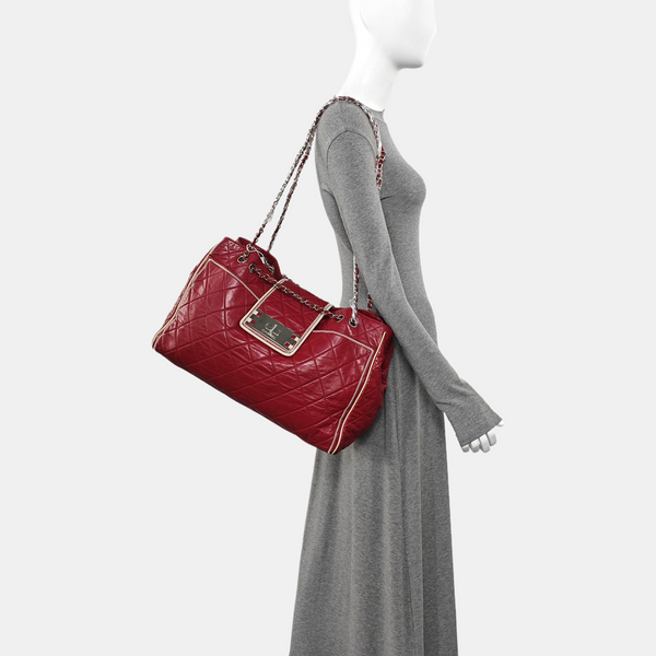 Quilted Lambskin Shoulder Bag Red
