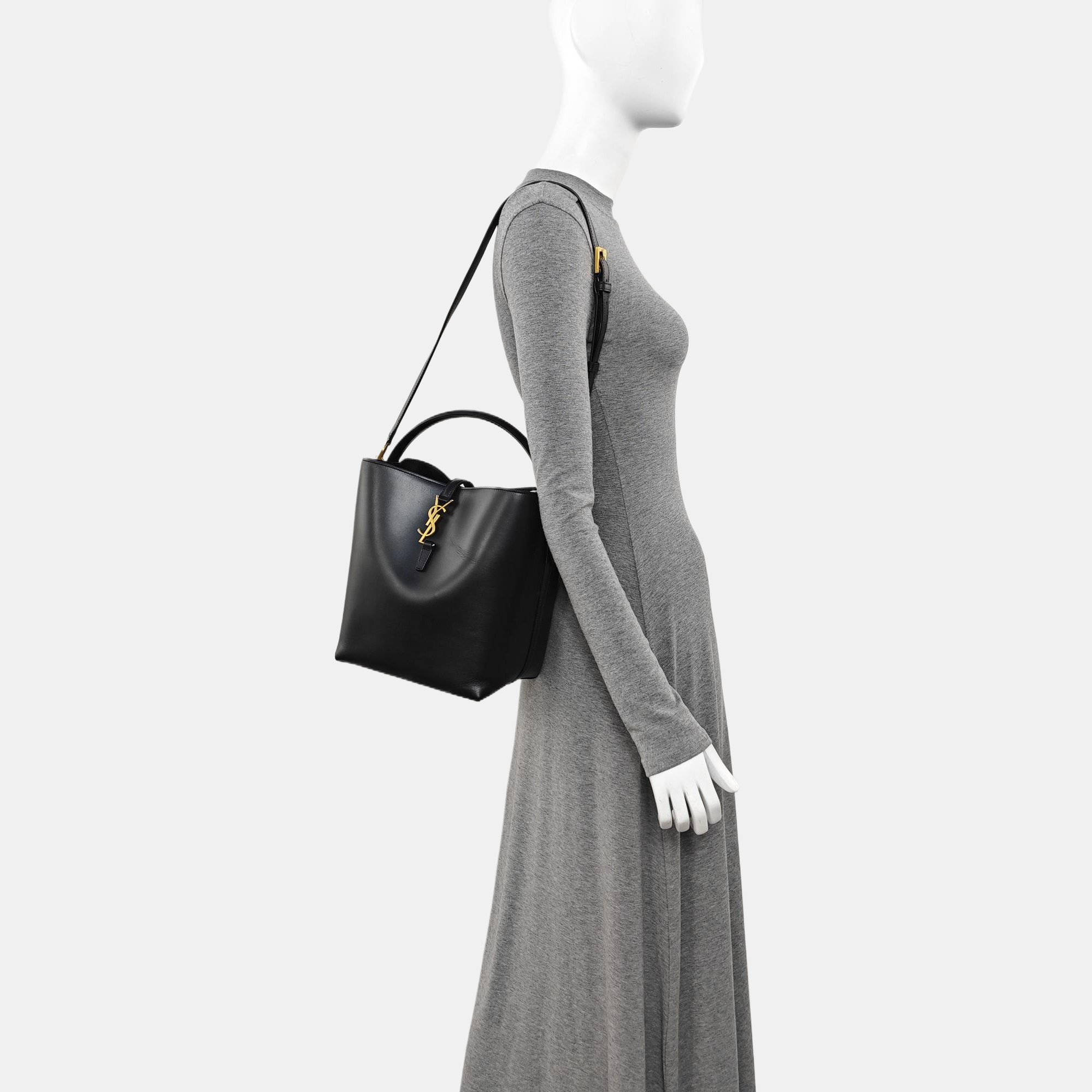 LE 37 Calfskin Black