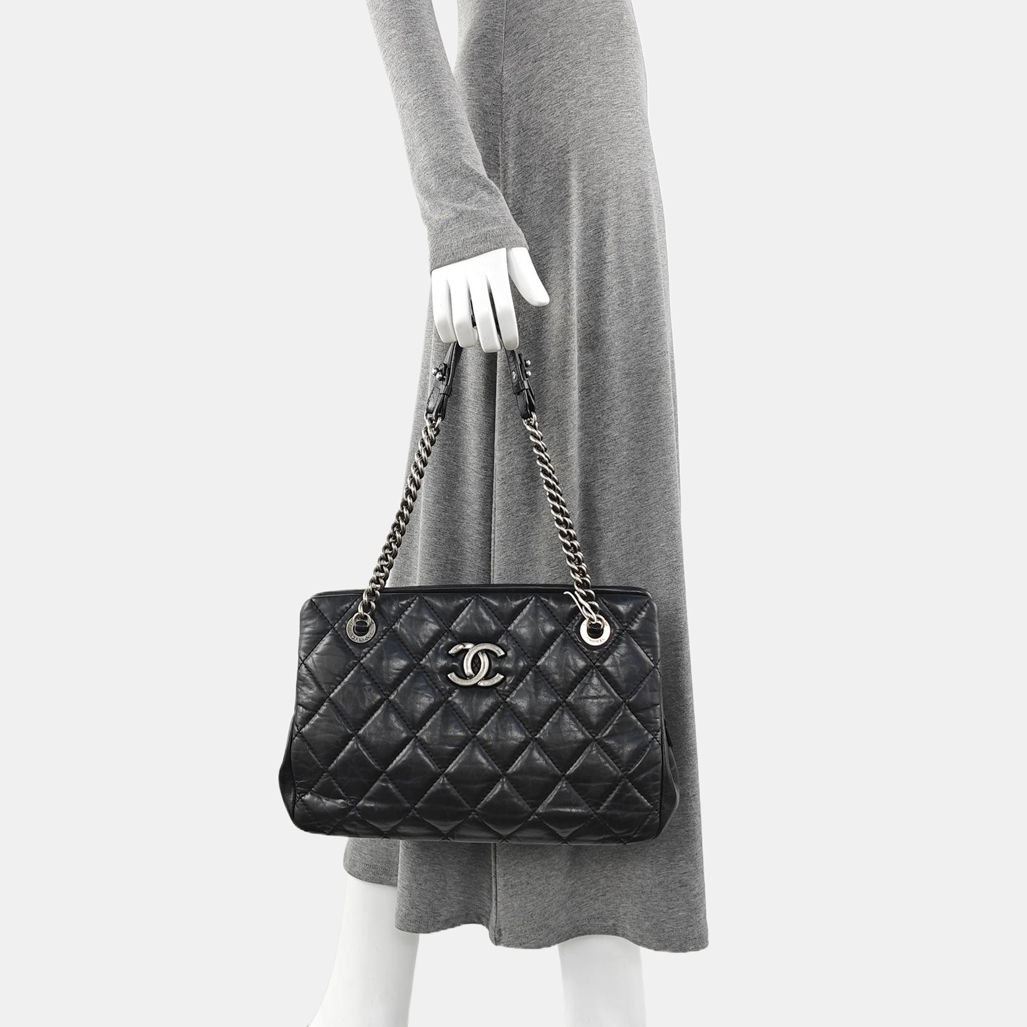 Quilted Calfskin Tote Bag Black