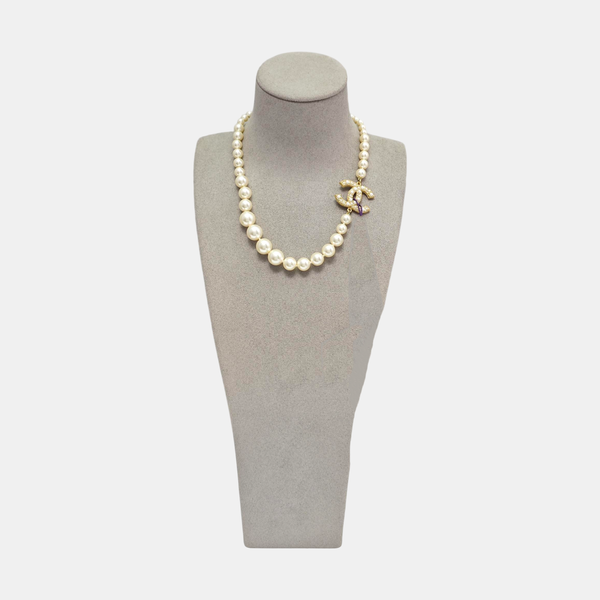Metal White Necklace