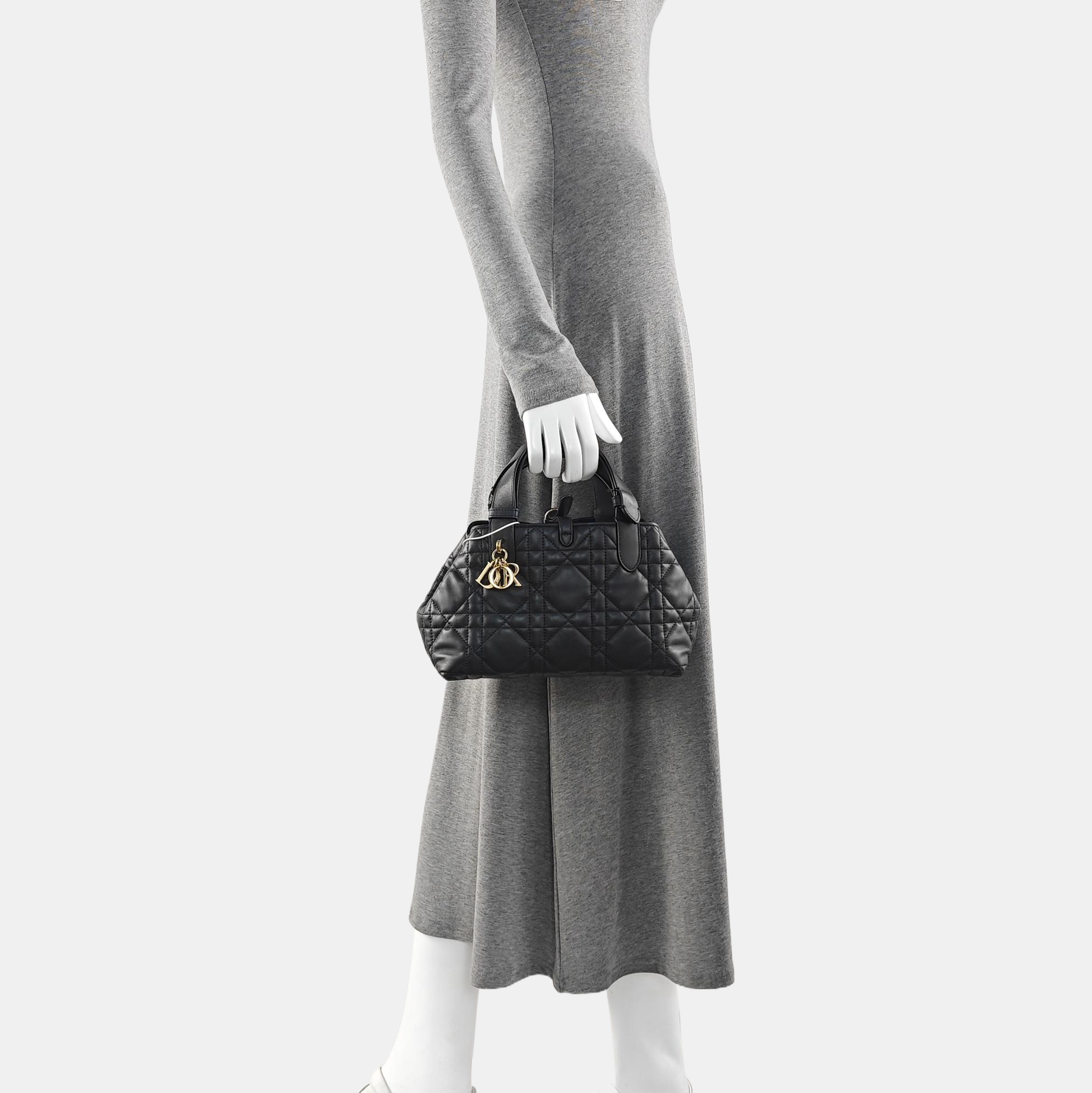 Toujours Small Cannage Calfskin Black