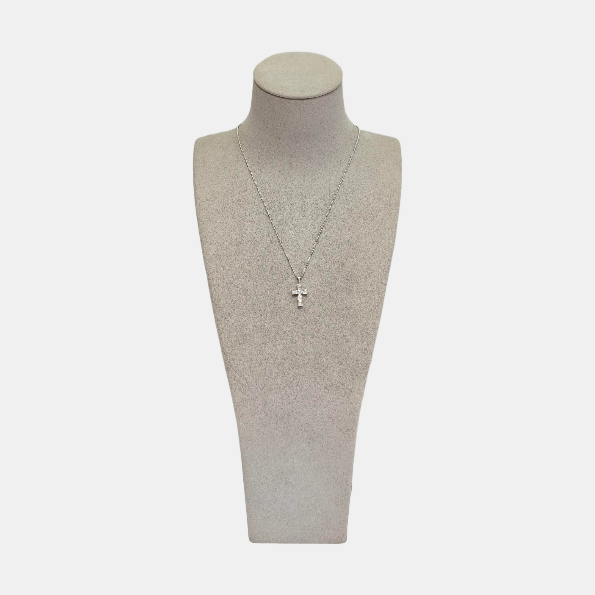 CROCE 18k White Gold Silver Necklace