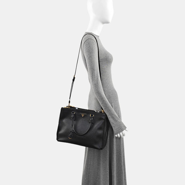 Galleria Large Saffiano Calfskin Black